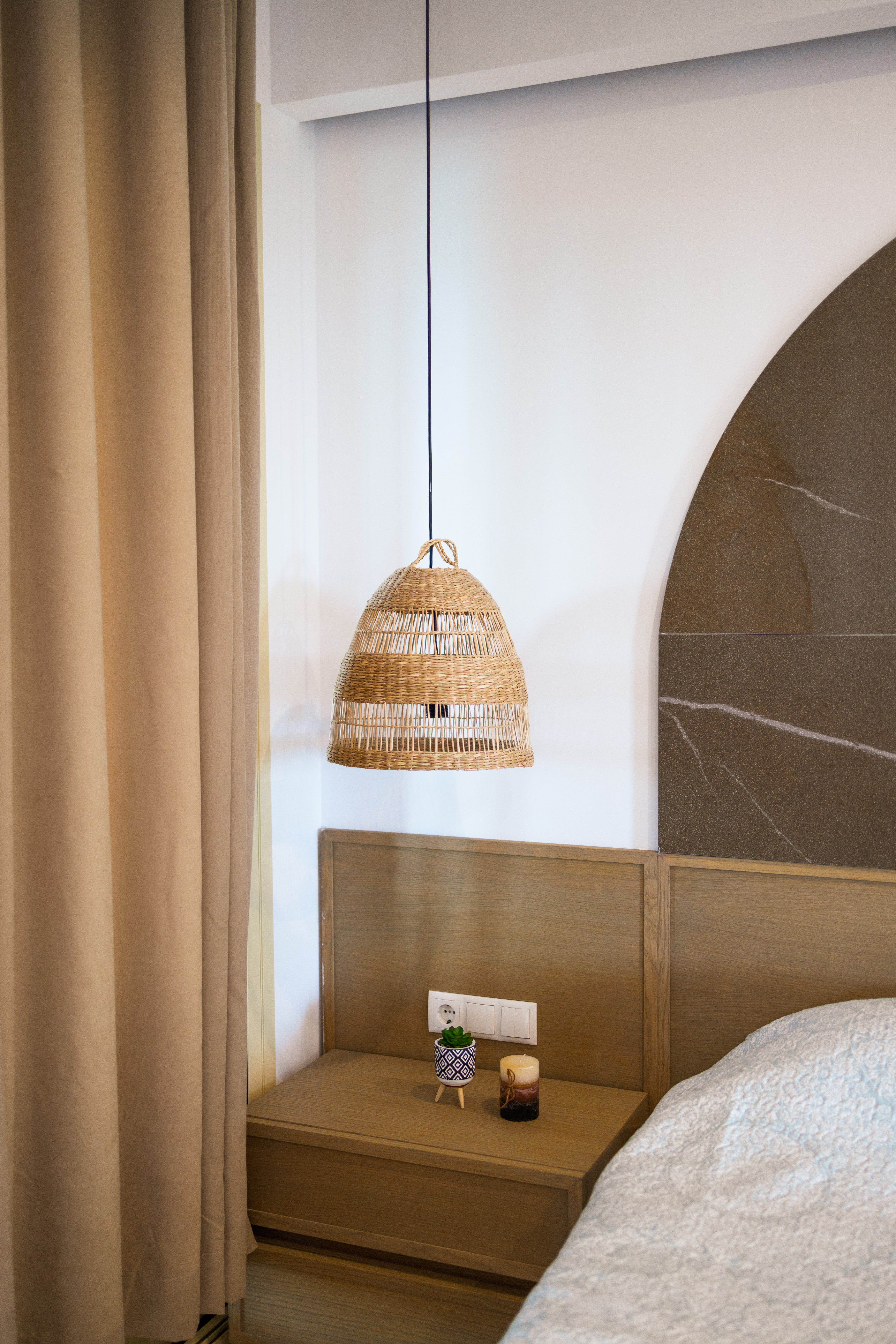 Room King Bed One Bedroom 