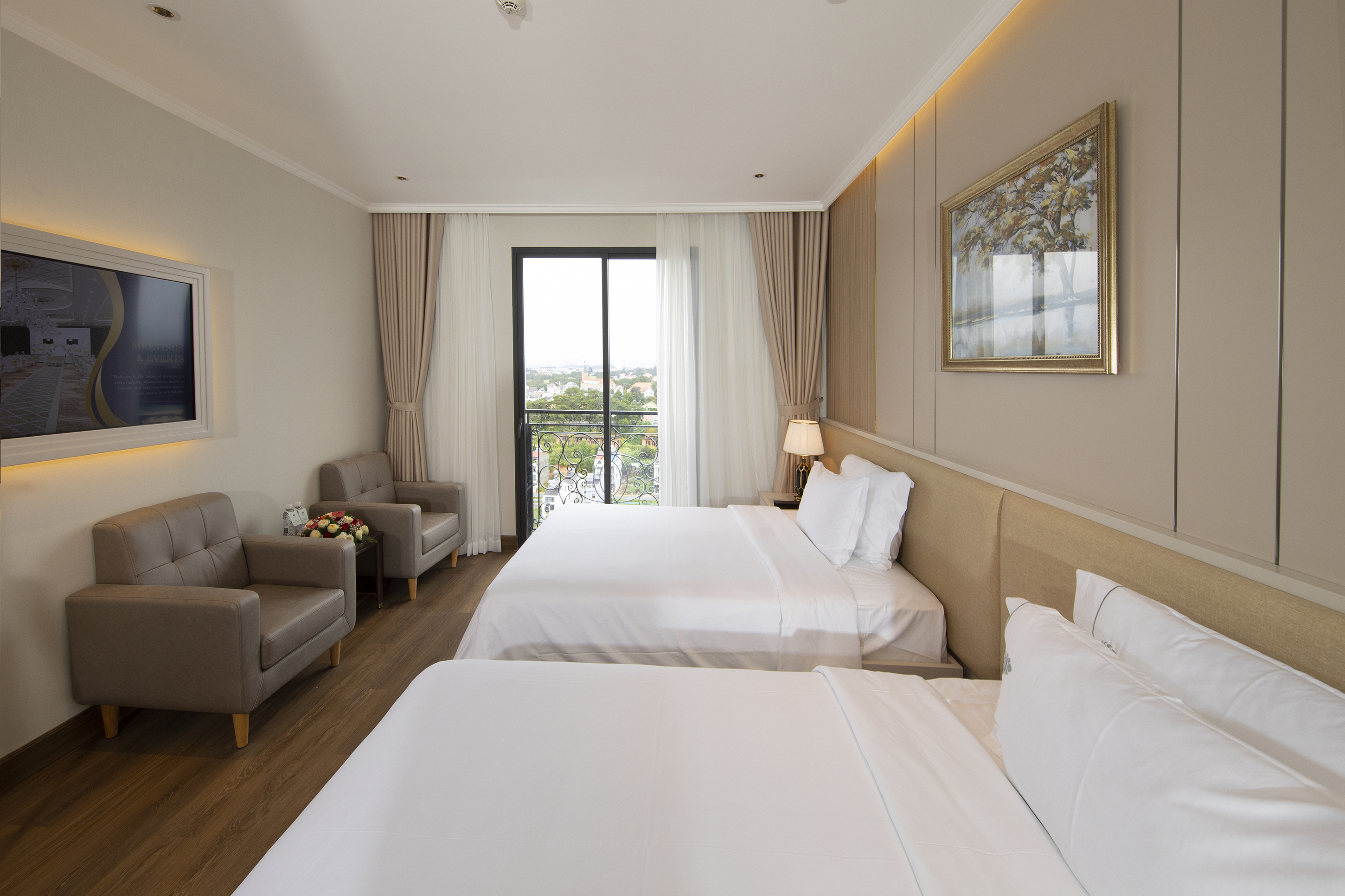 Double or Twin Deluxe