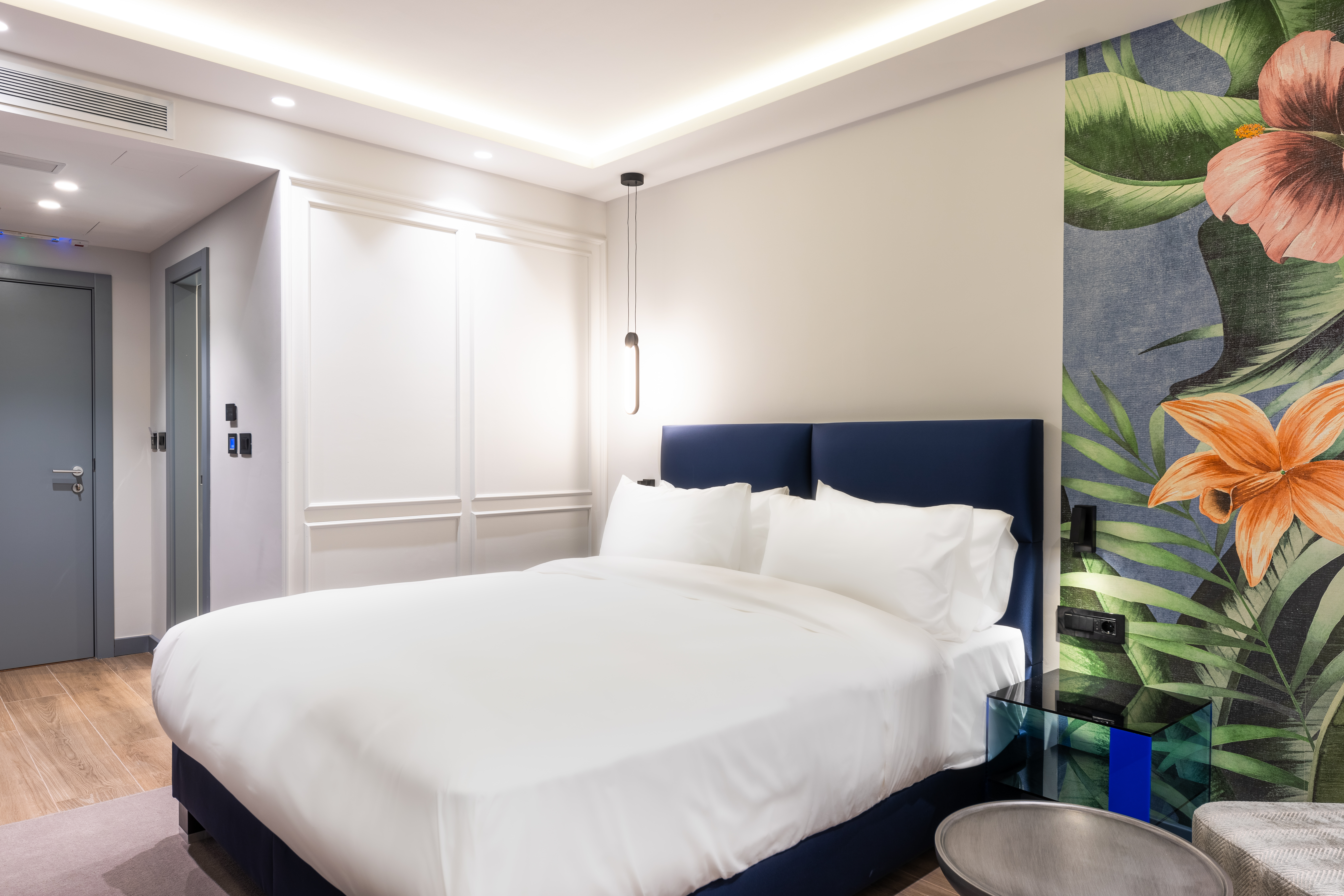 Double Classic City View