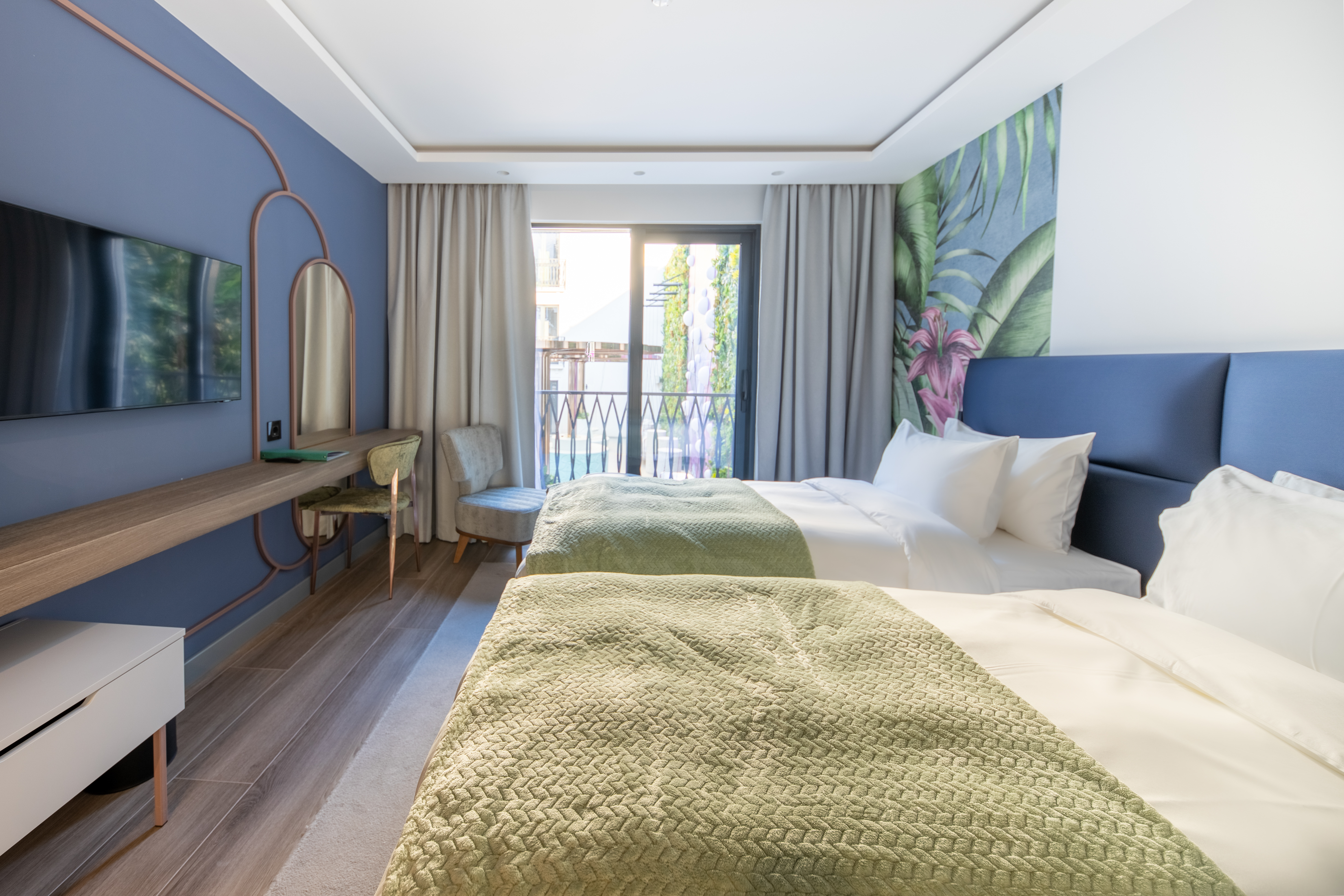 Twin Classic Garden View