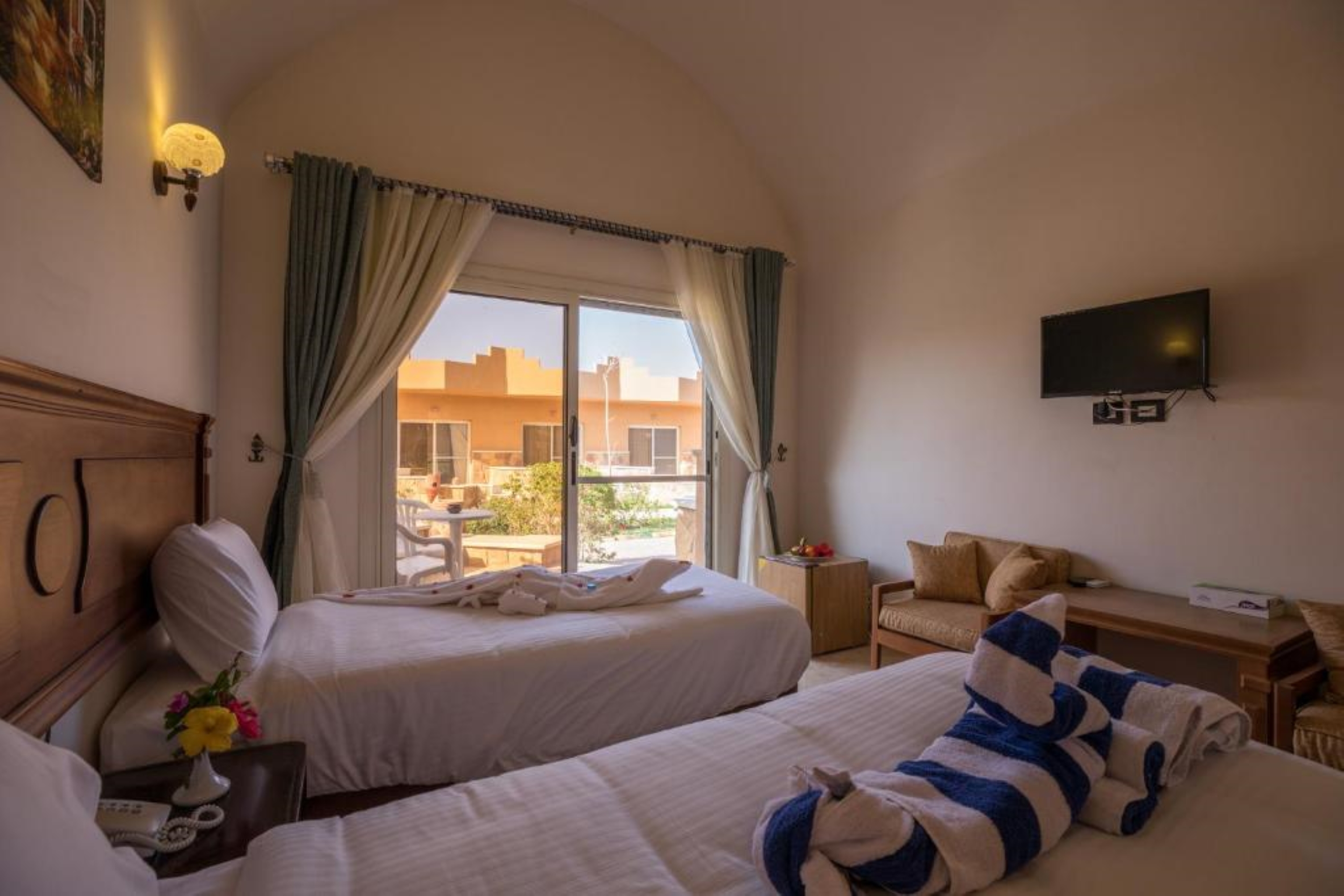 Twin Deluxe Garden View