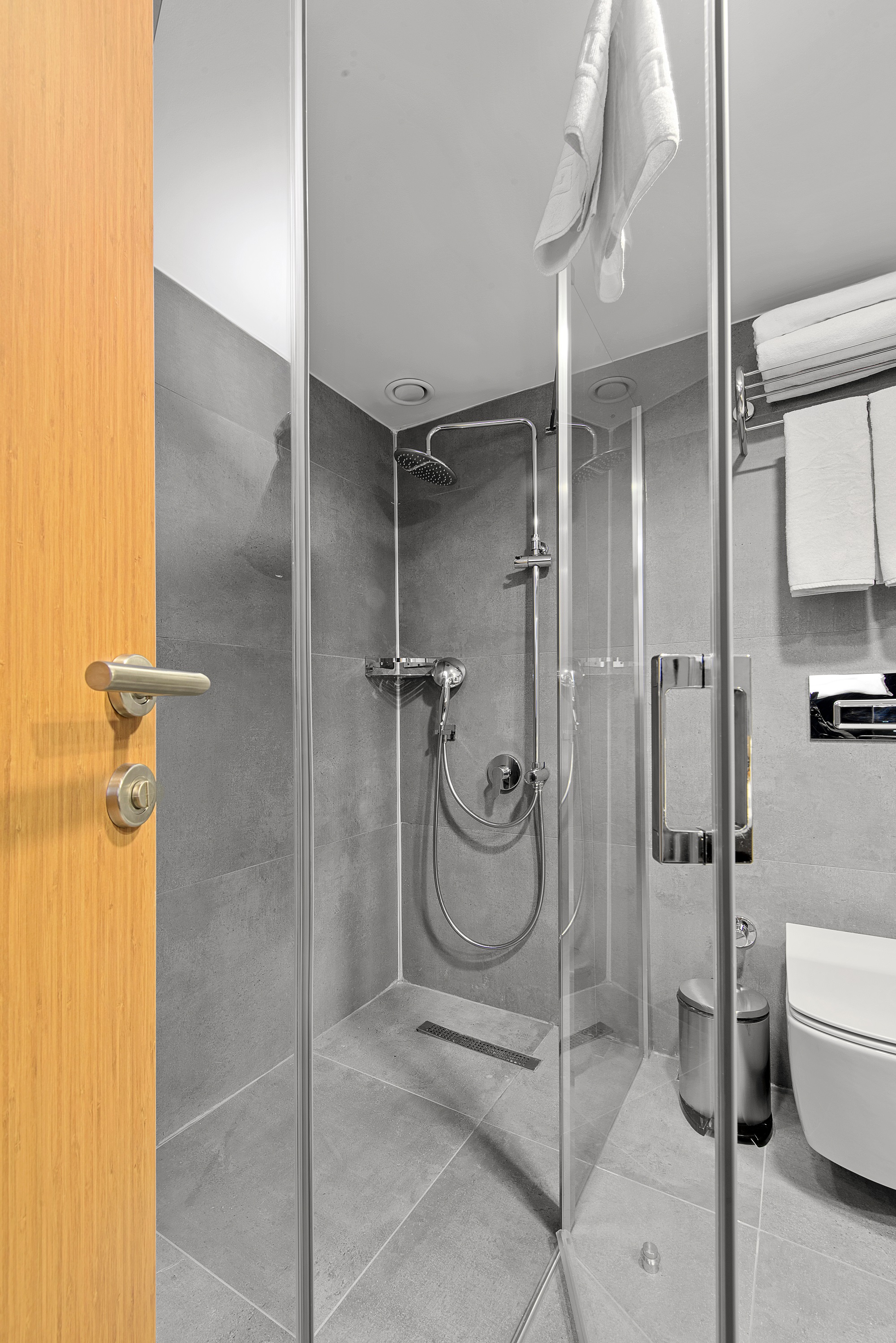 Double or Twin Deluxe