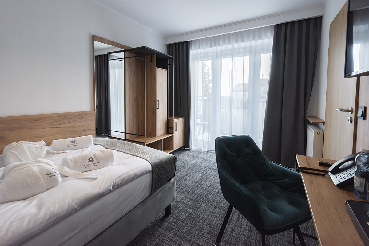 Double Single Deluxe One Bed