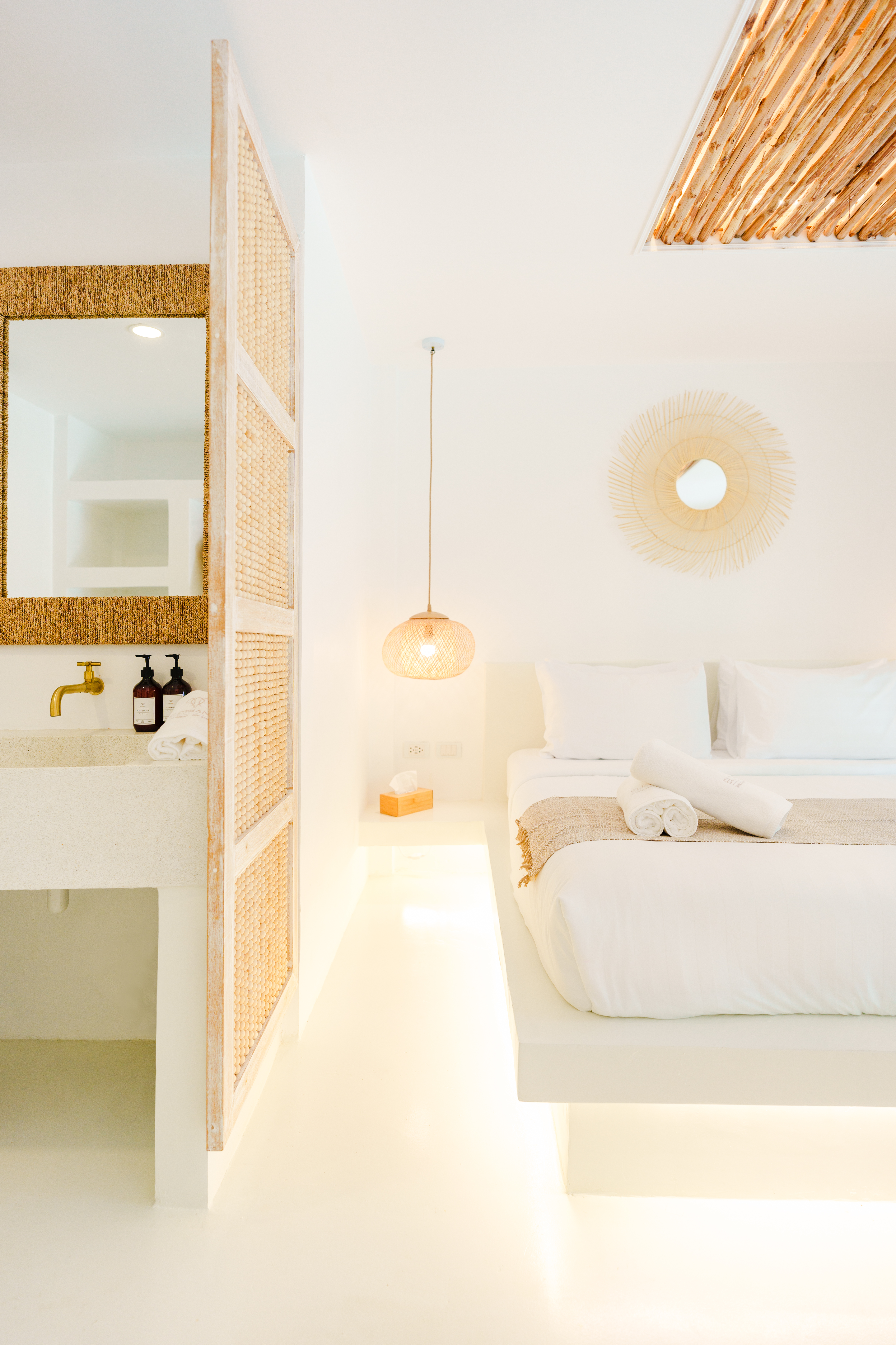 Room Deluxe with Balcony