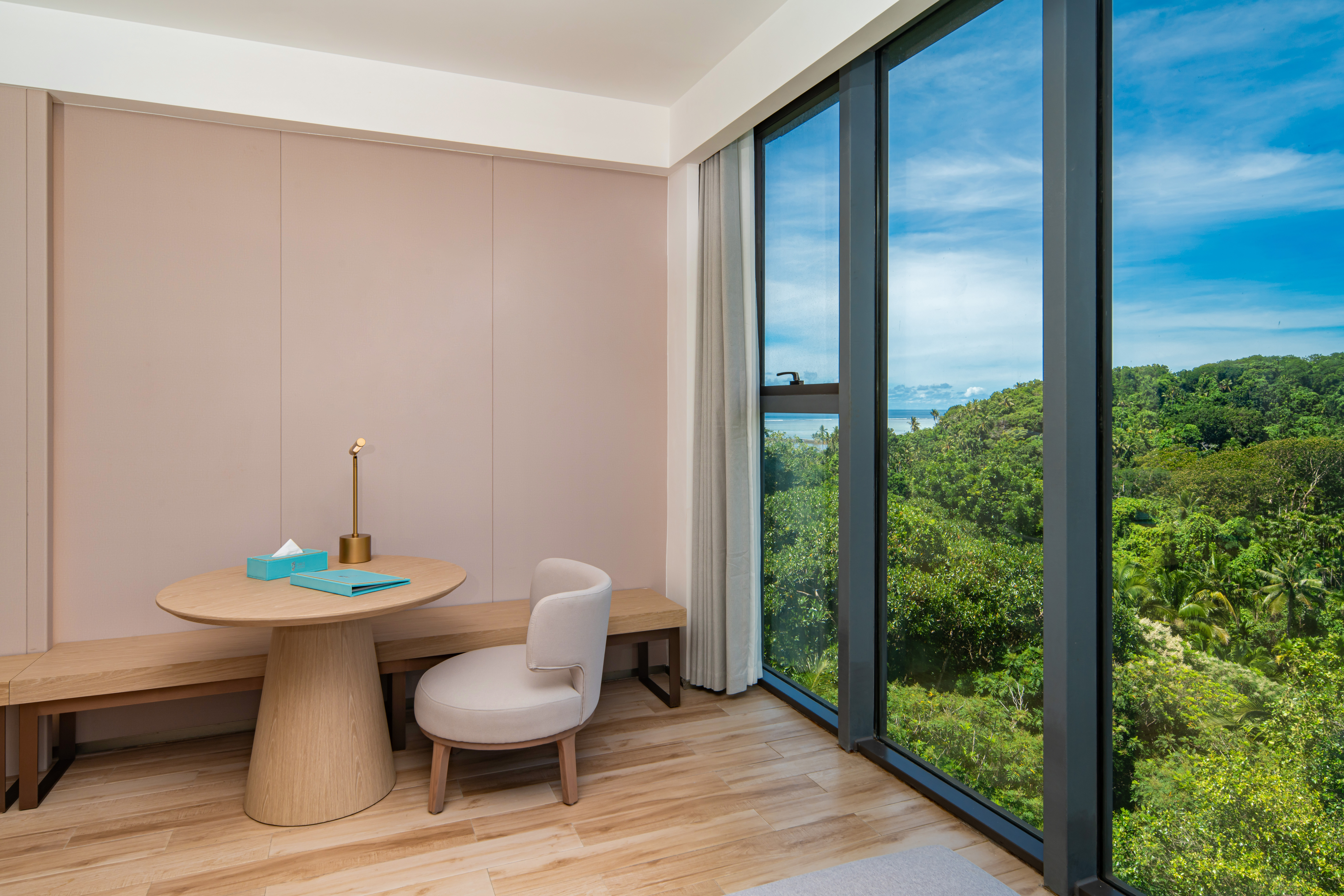 Room Deluxe Ocean View