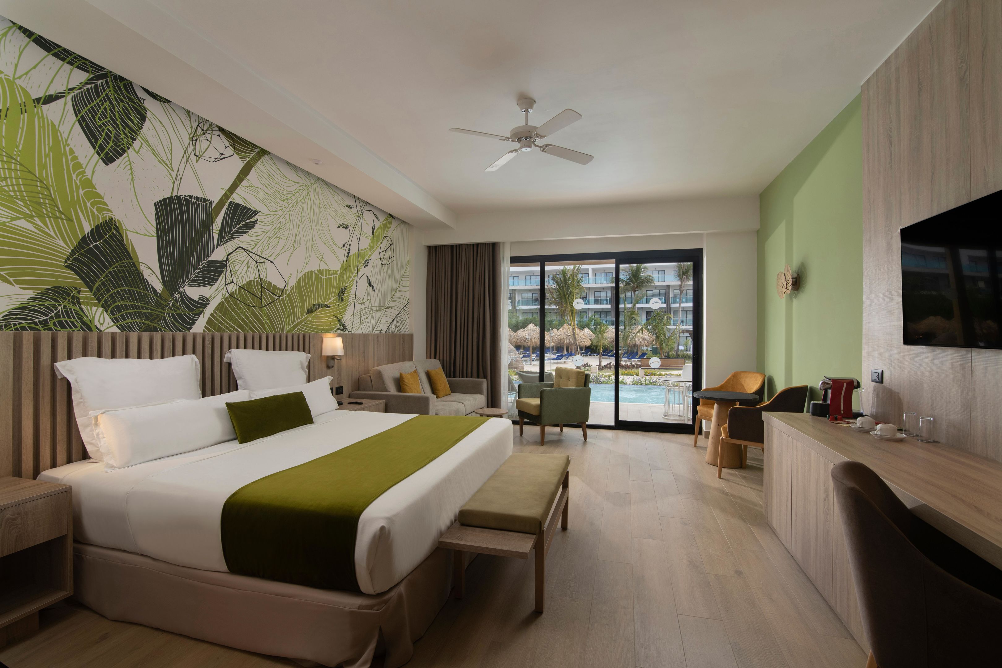 Junior Suite Pool View