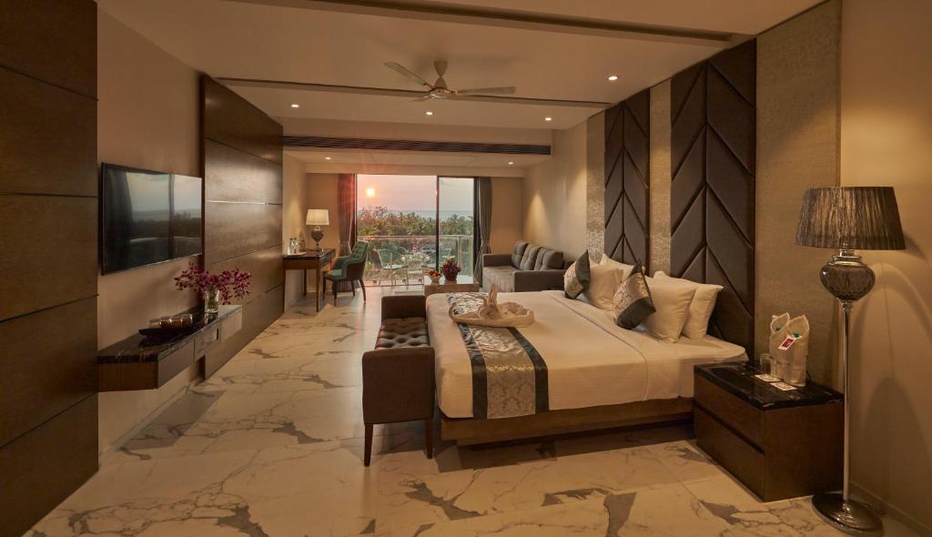 Single Club City View