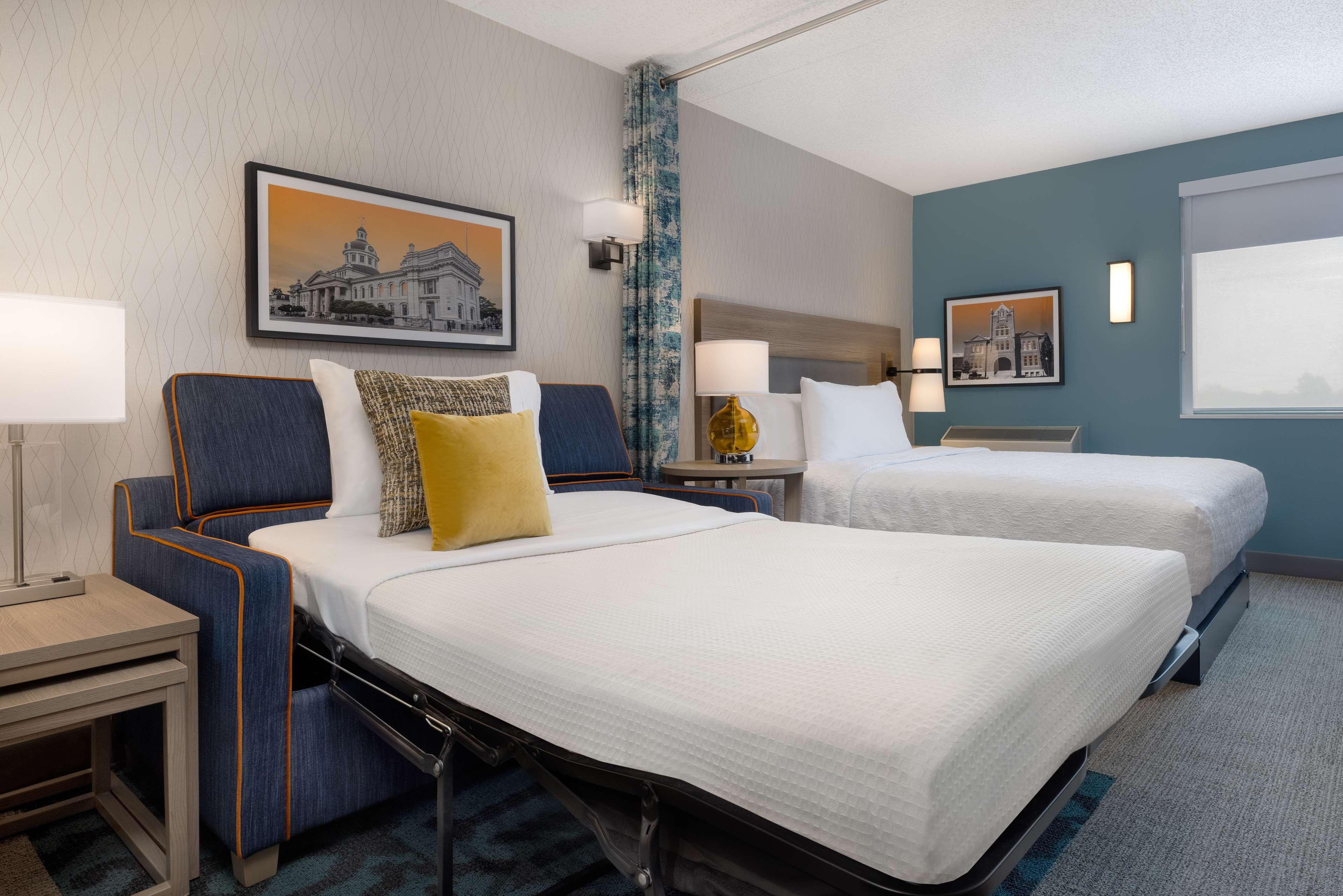 Suite Queen Size Bed