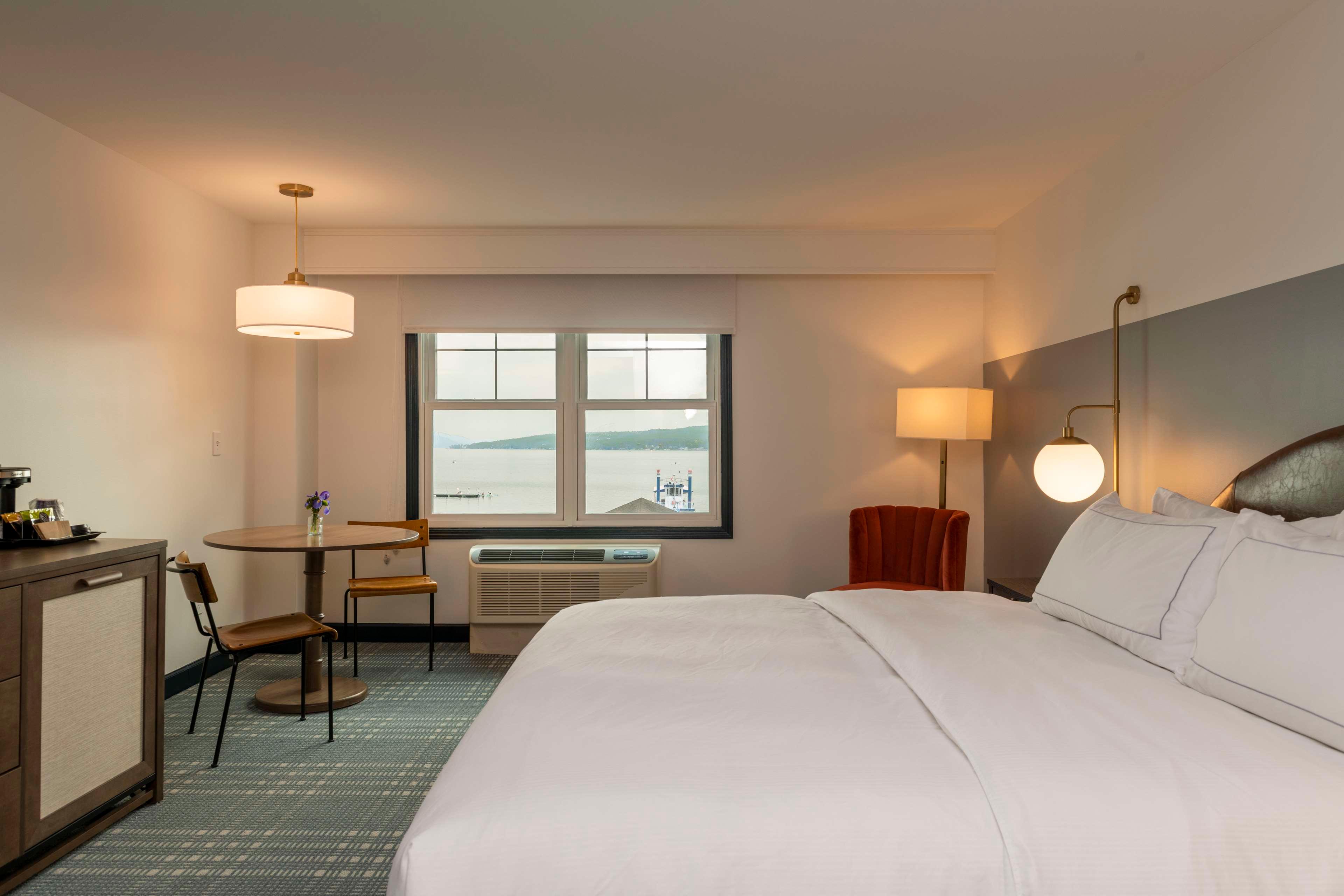 Double Accessible King Size Bed