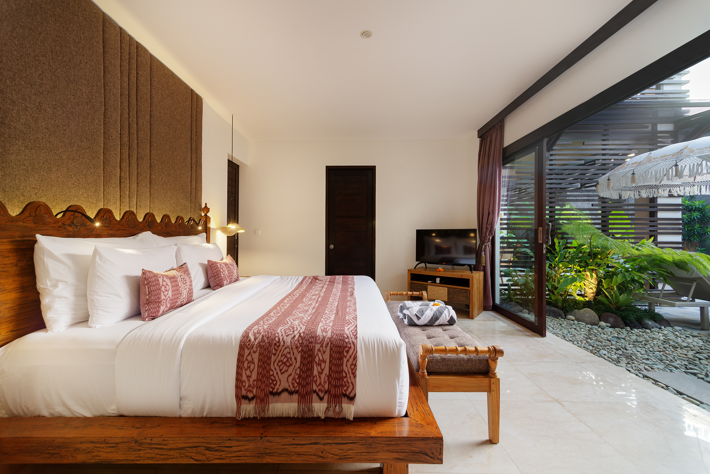 Villa Three Bedrooms with Private Pool