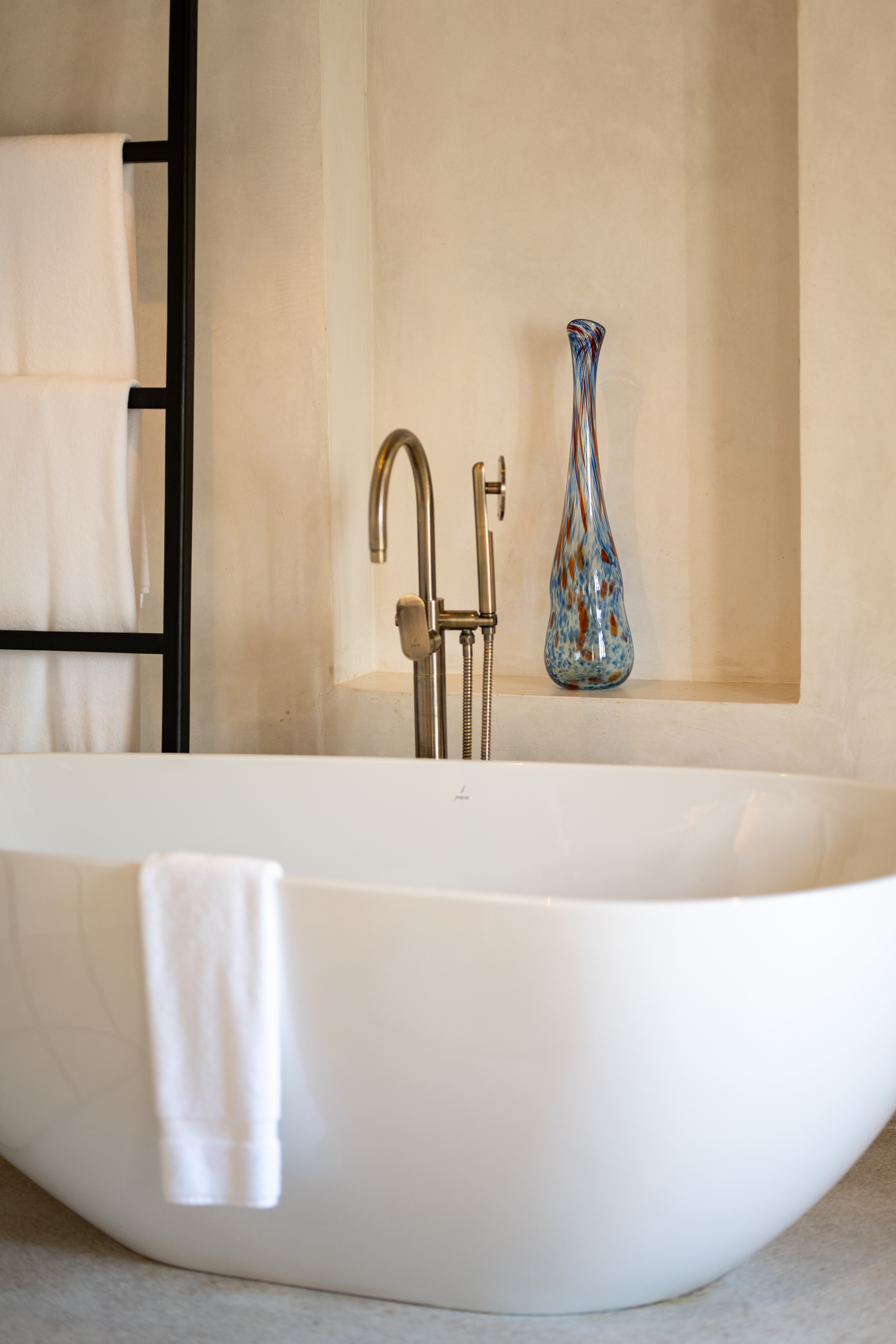 Double Superior King Bed