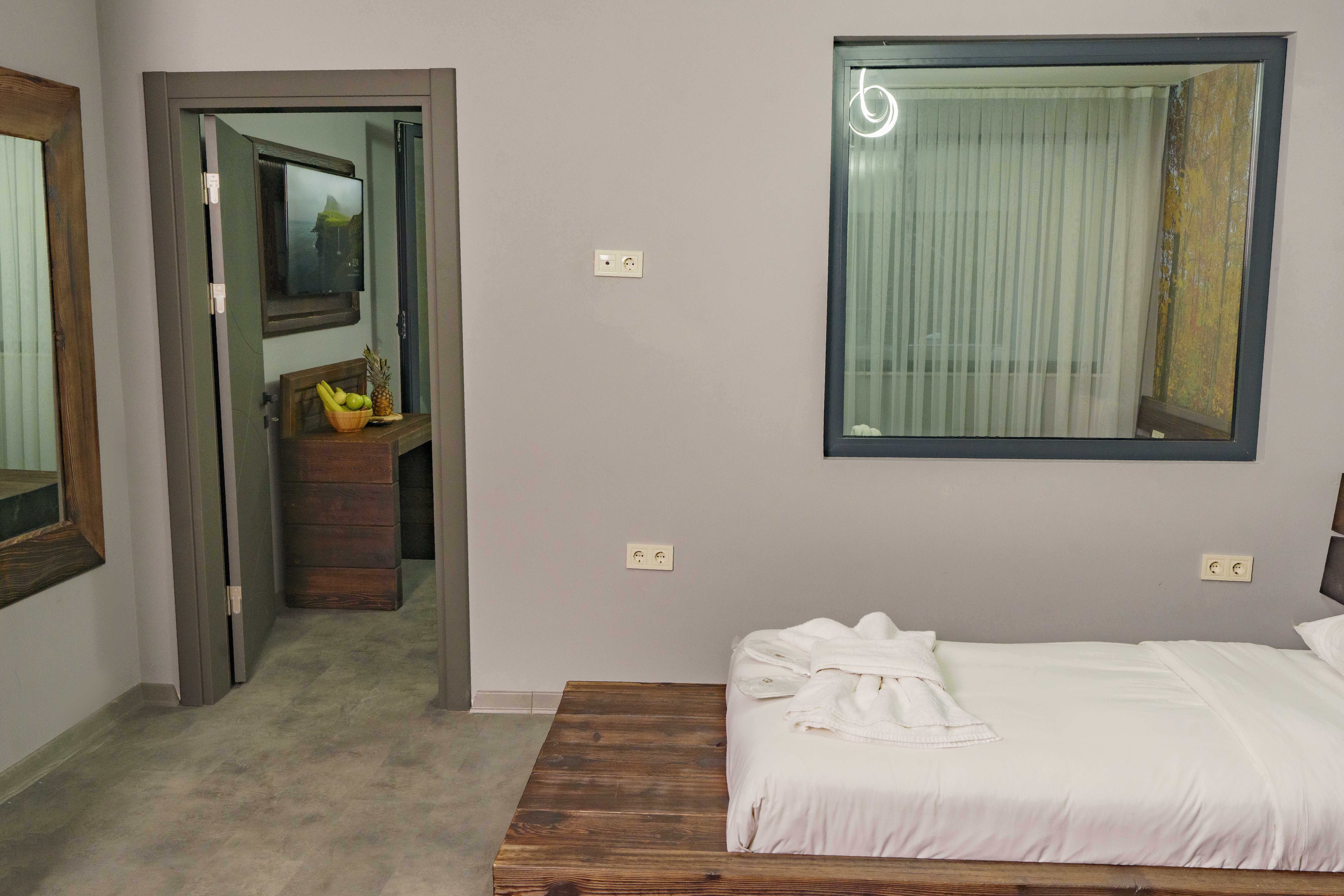 Double Executive Land View