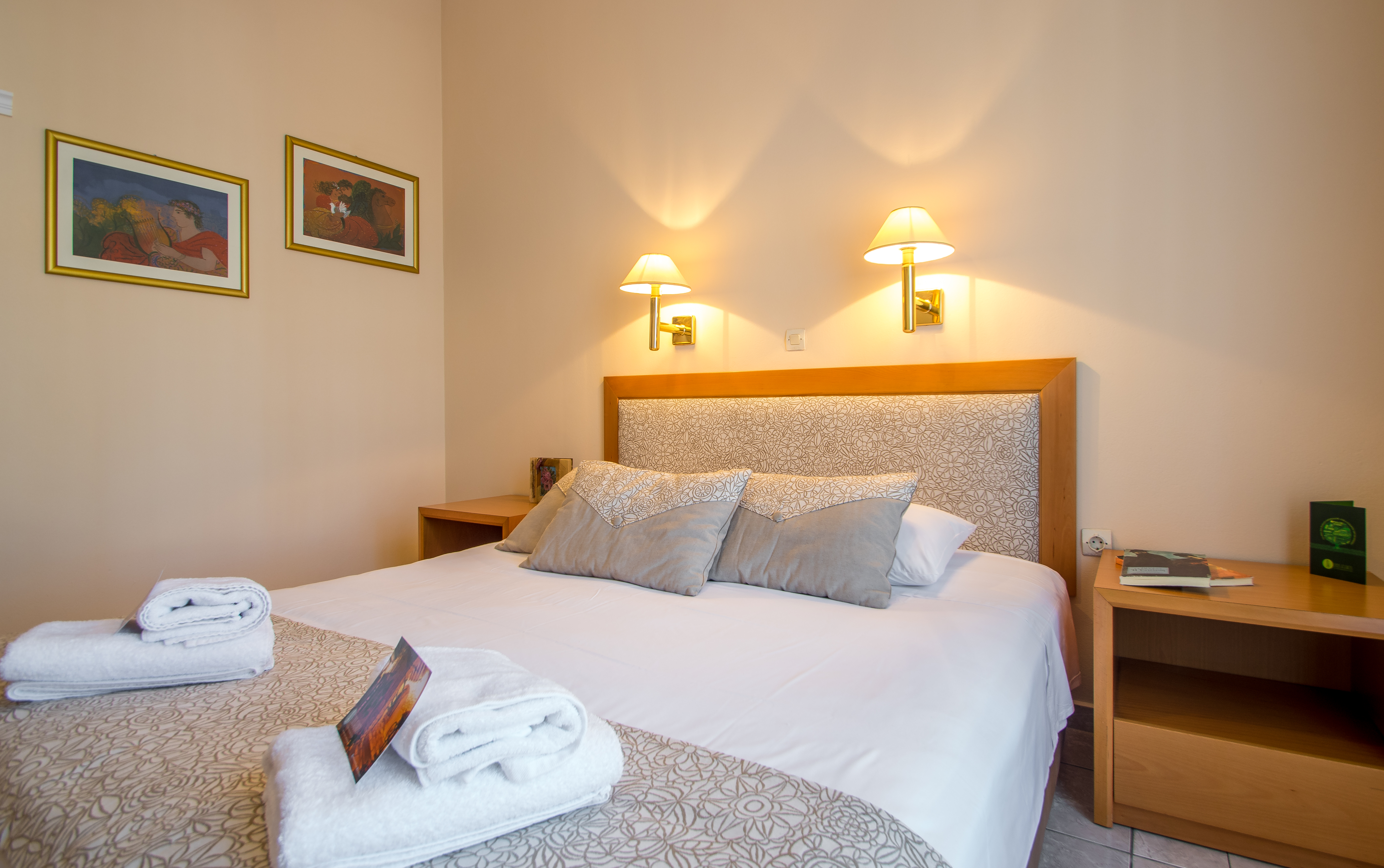 Double One Bedroom One Bathroom