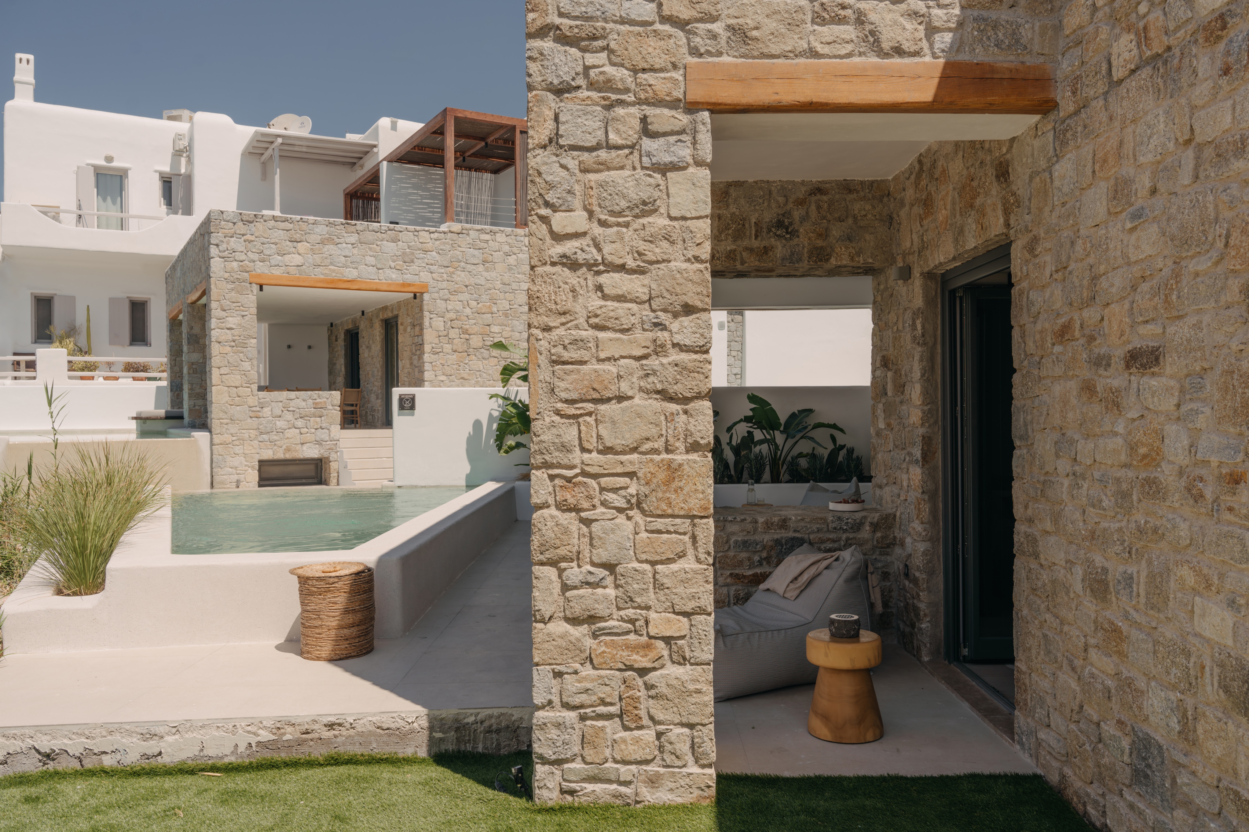 Suite Two Bedrooms with Private Pool