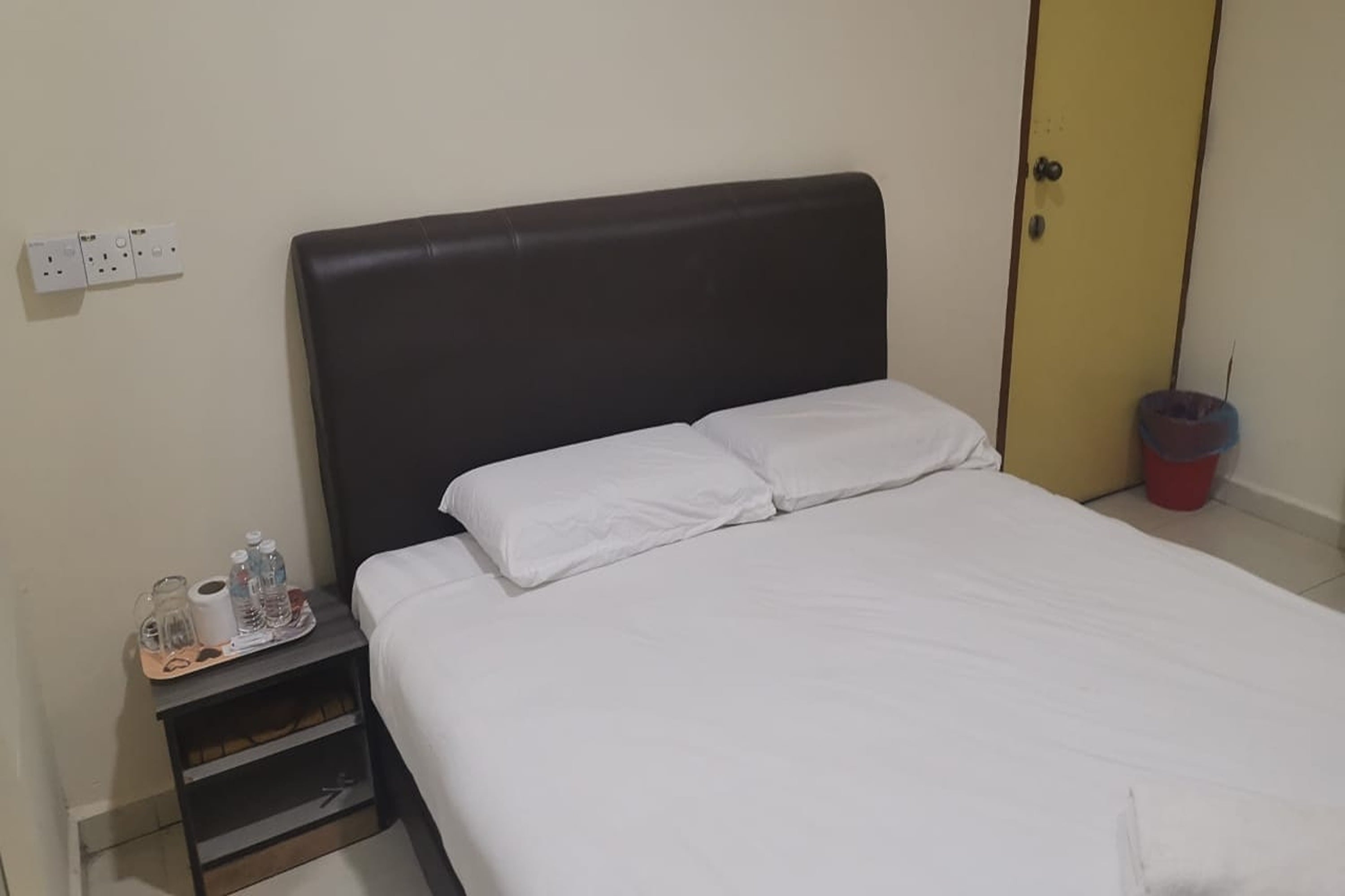 Double Deluxe Queen Bed