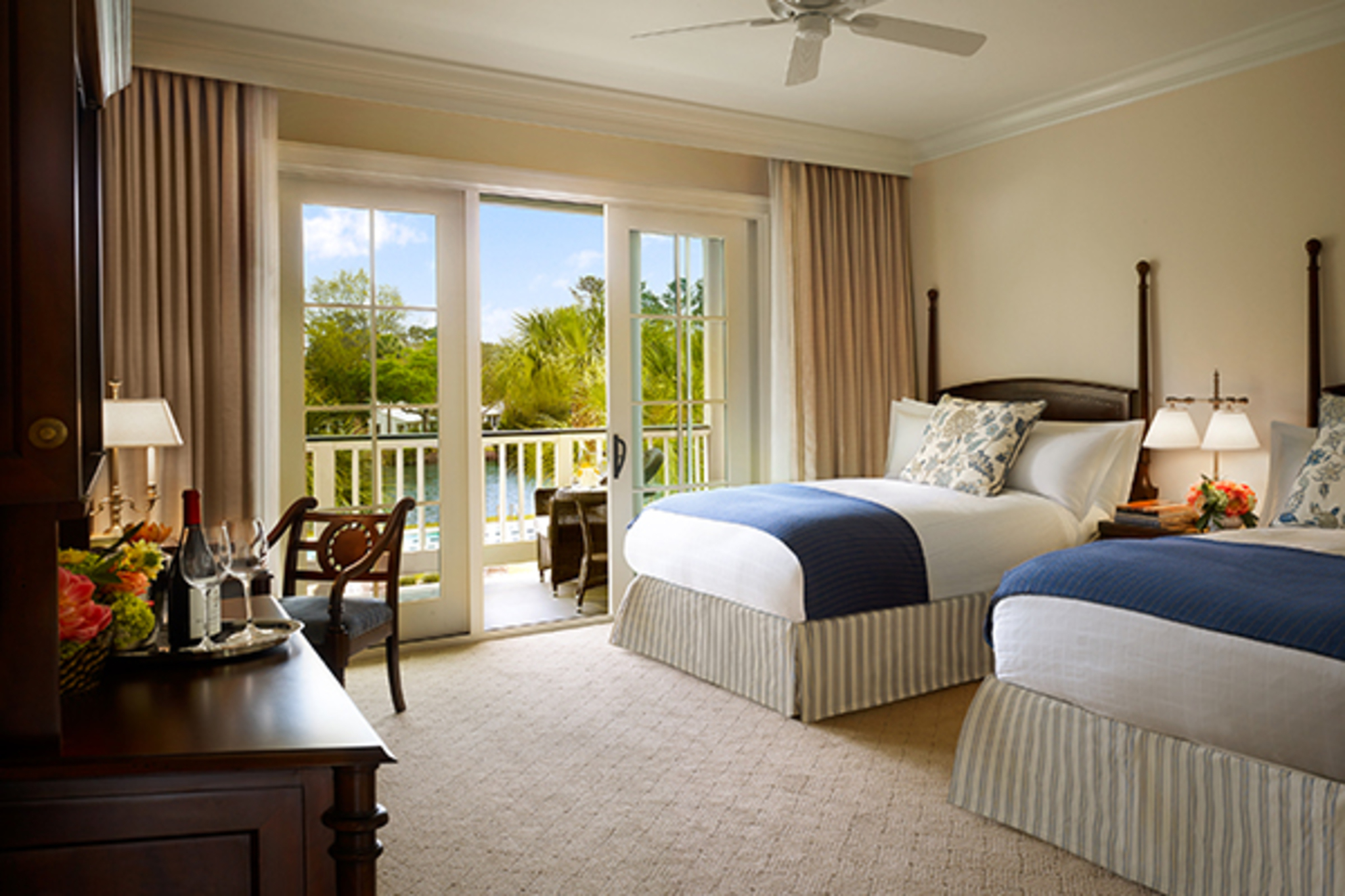 Double Queen Size Bed