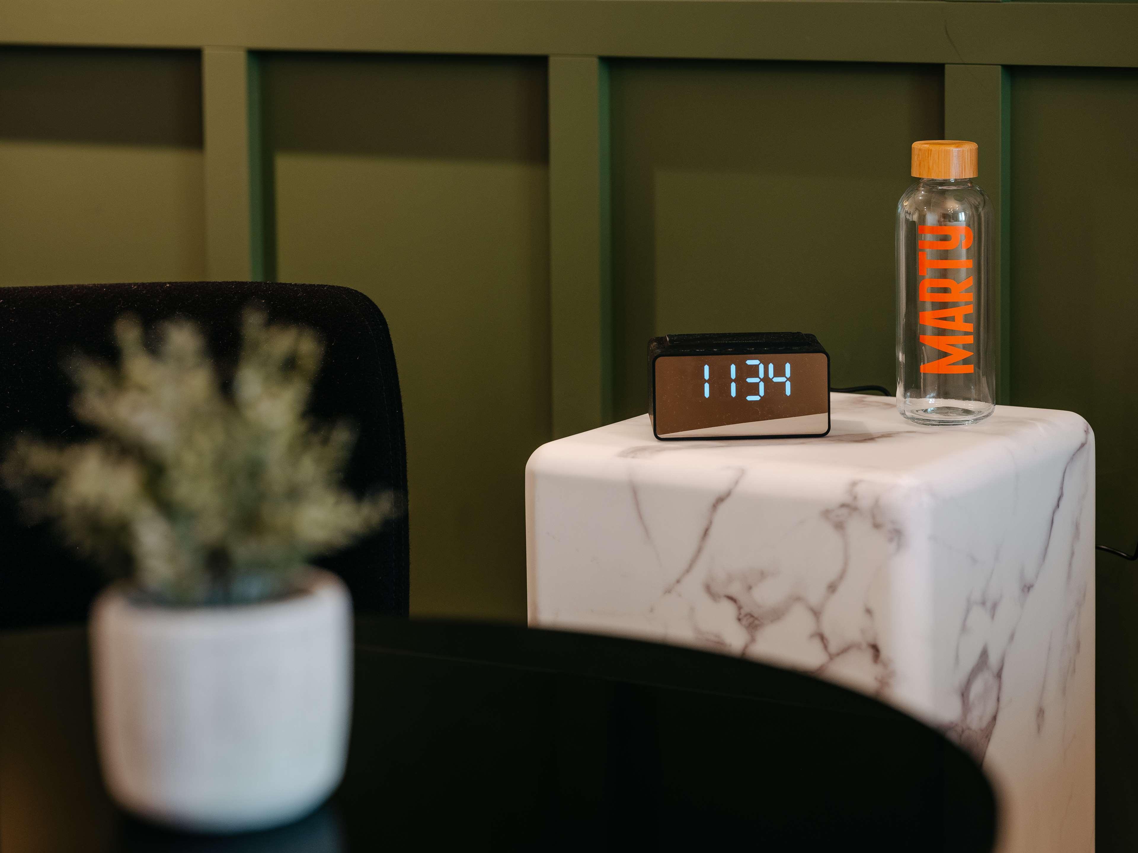 Double Deluxe King Bed