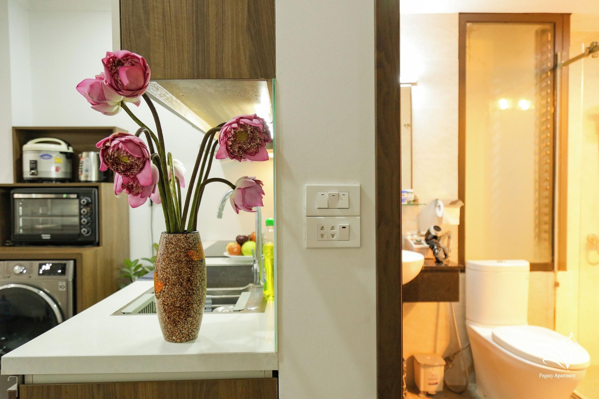 Studio Deluxe King Bed