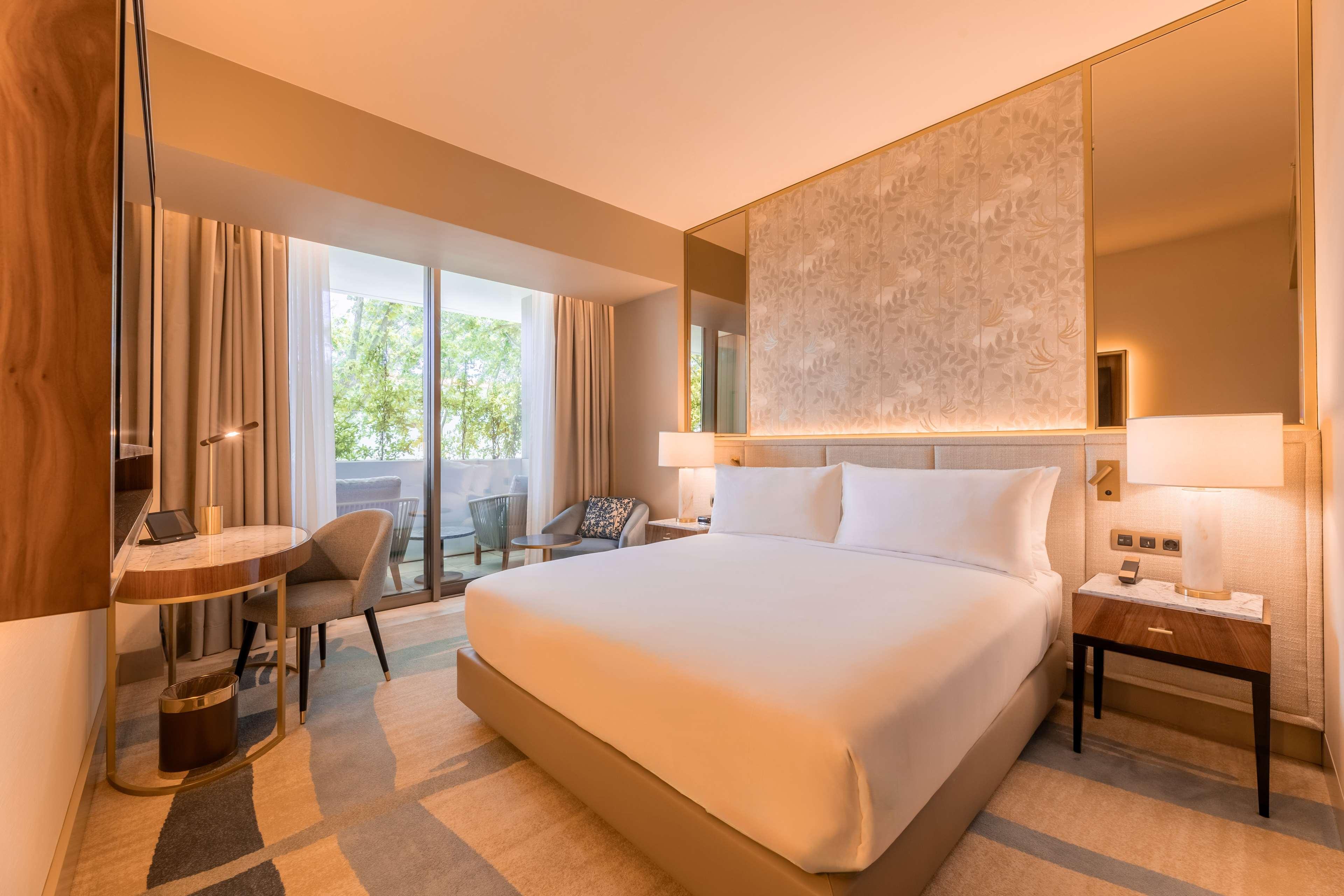 Double King Size Bed