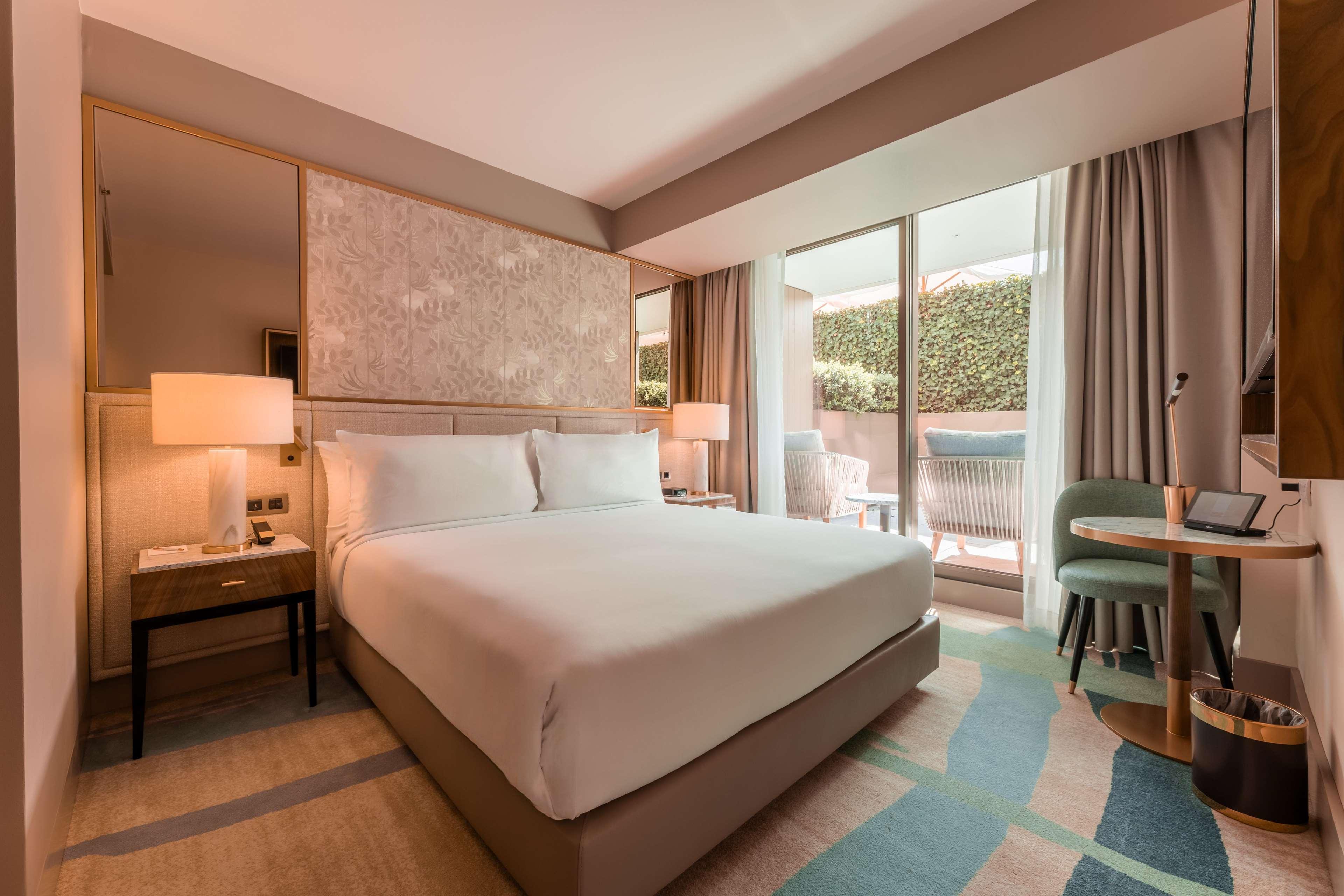 Double King Size Bed