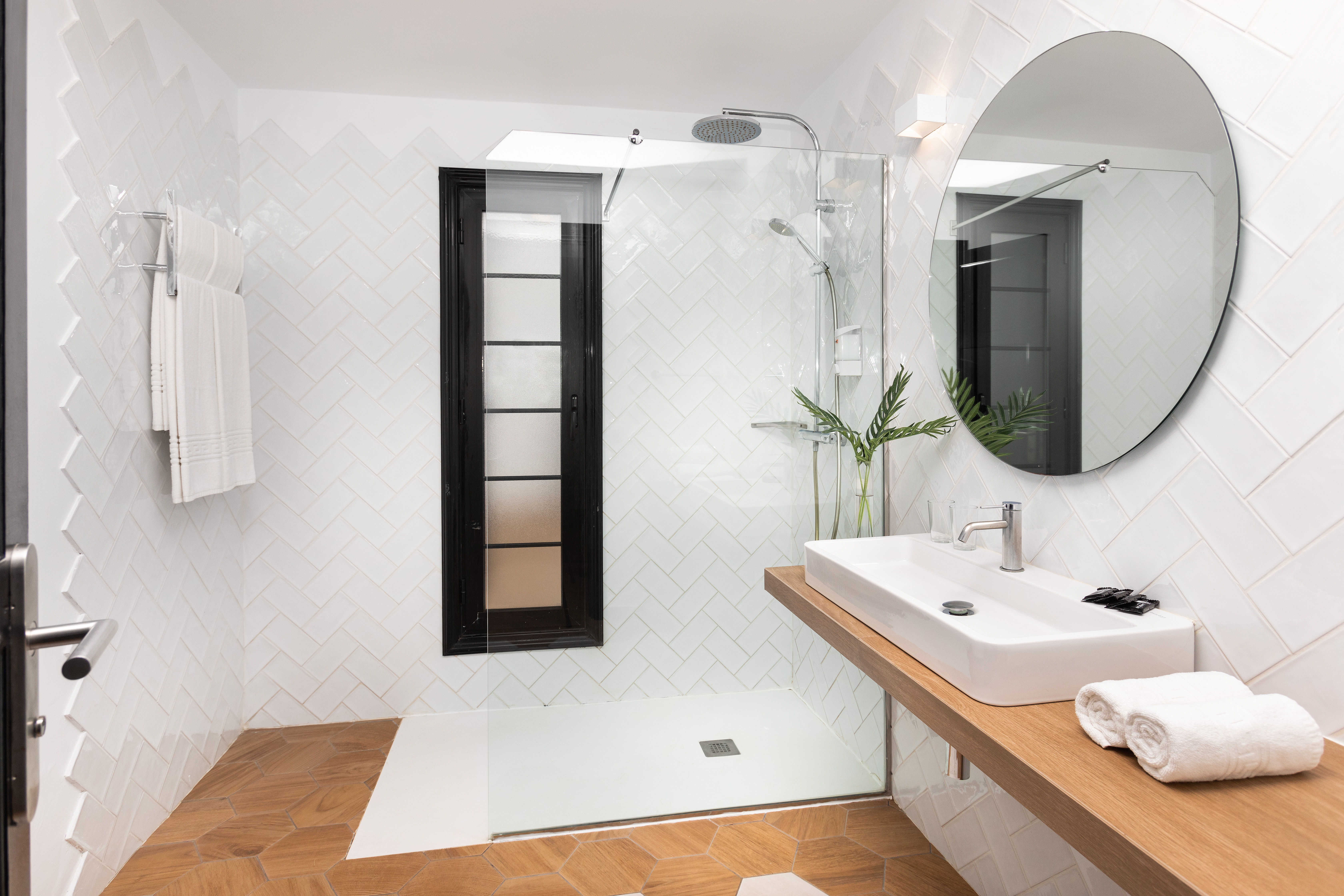 Bungalow Capacity 2 Two Bedrooms