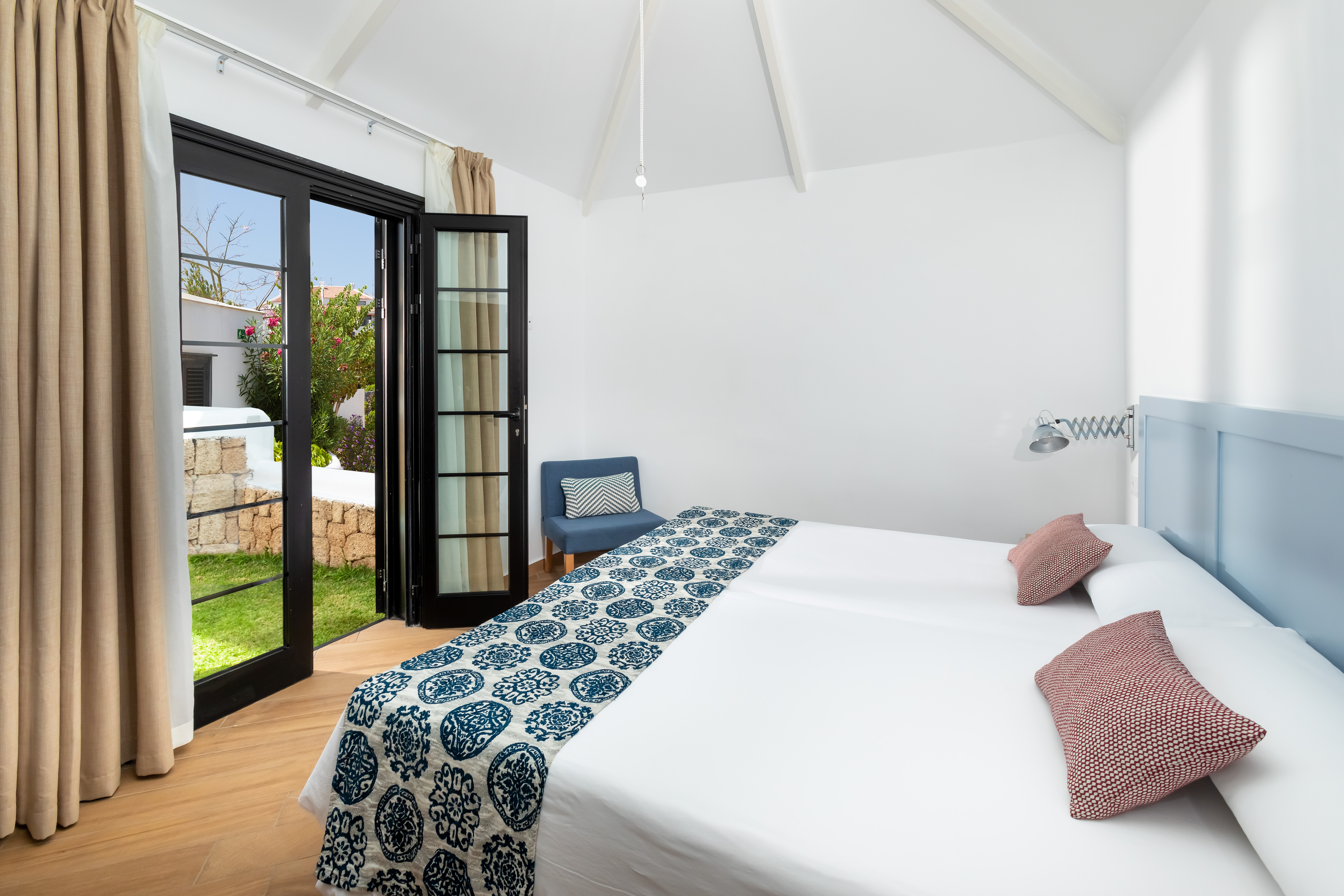 Bungalow Capacity 3 Two Bedrooms