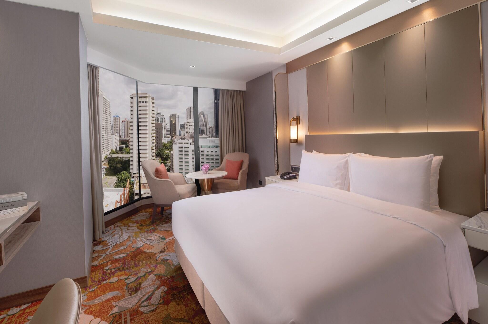 Double Queen Size Bed