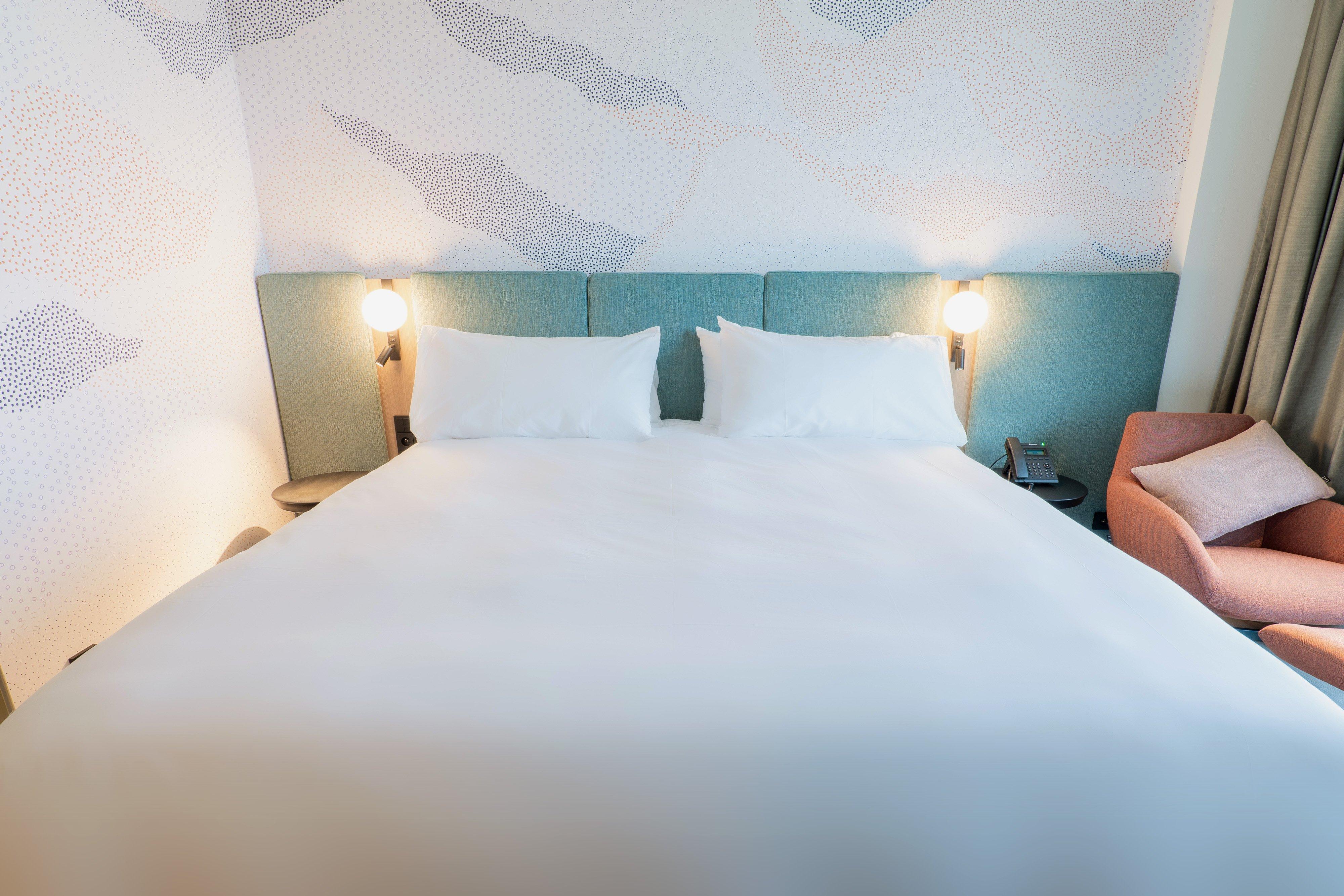 Double Accessible King Size Bed