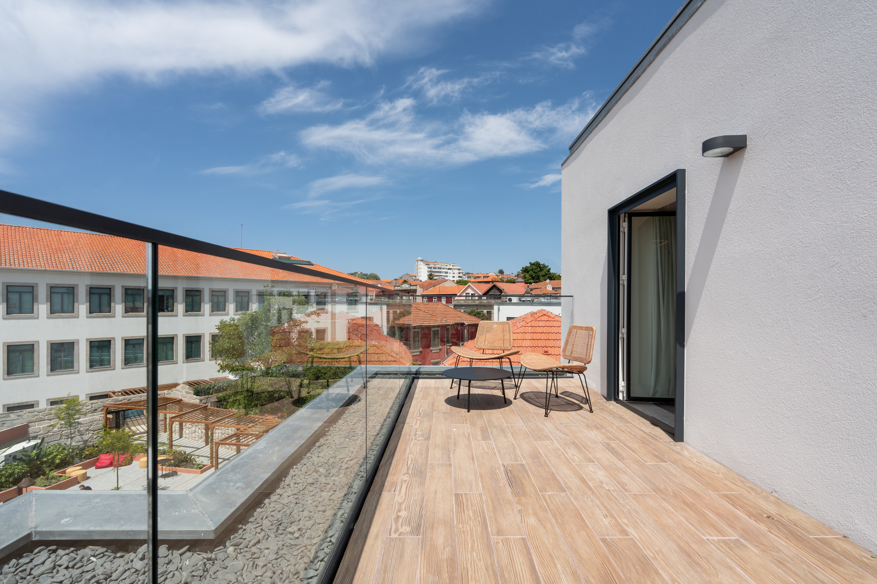 Single Superior with Terrace