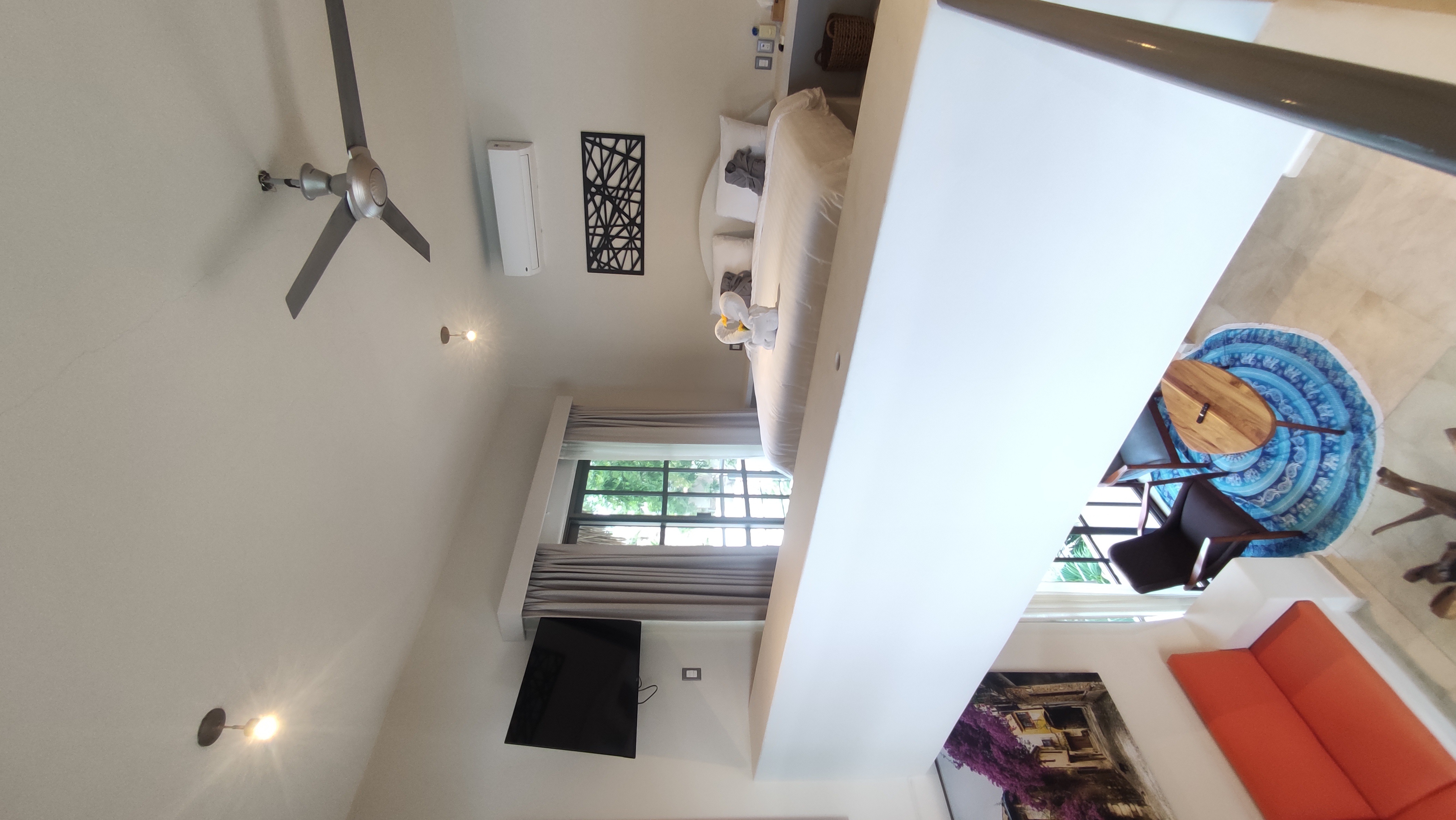 Double Executive King Bed