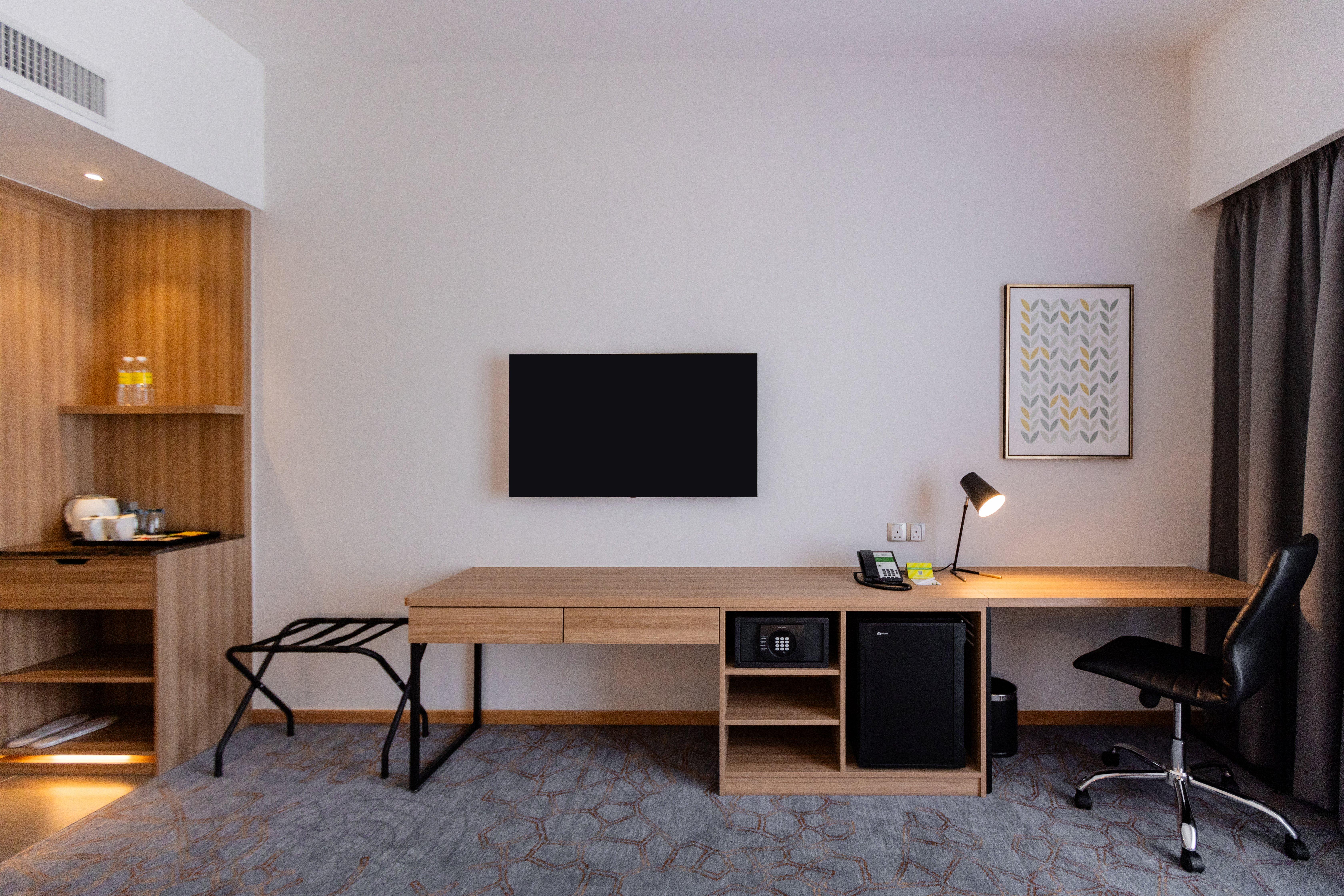 Double King Size Bed