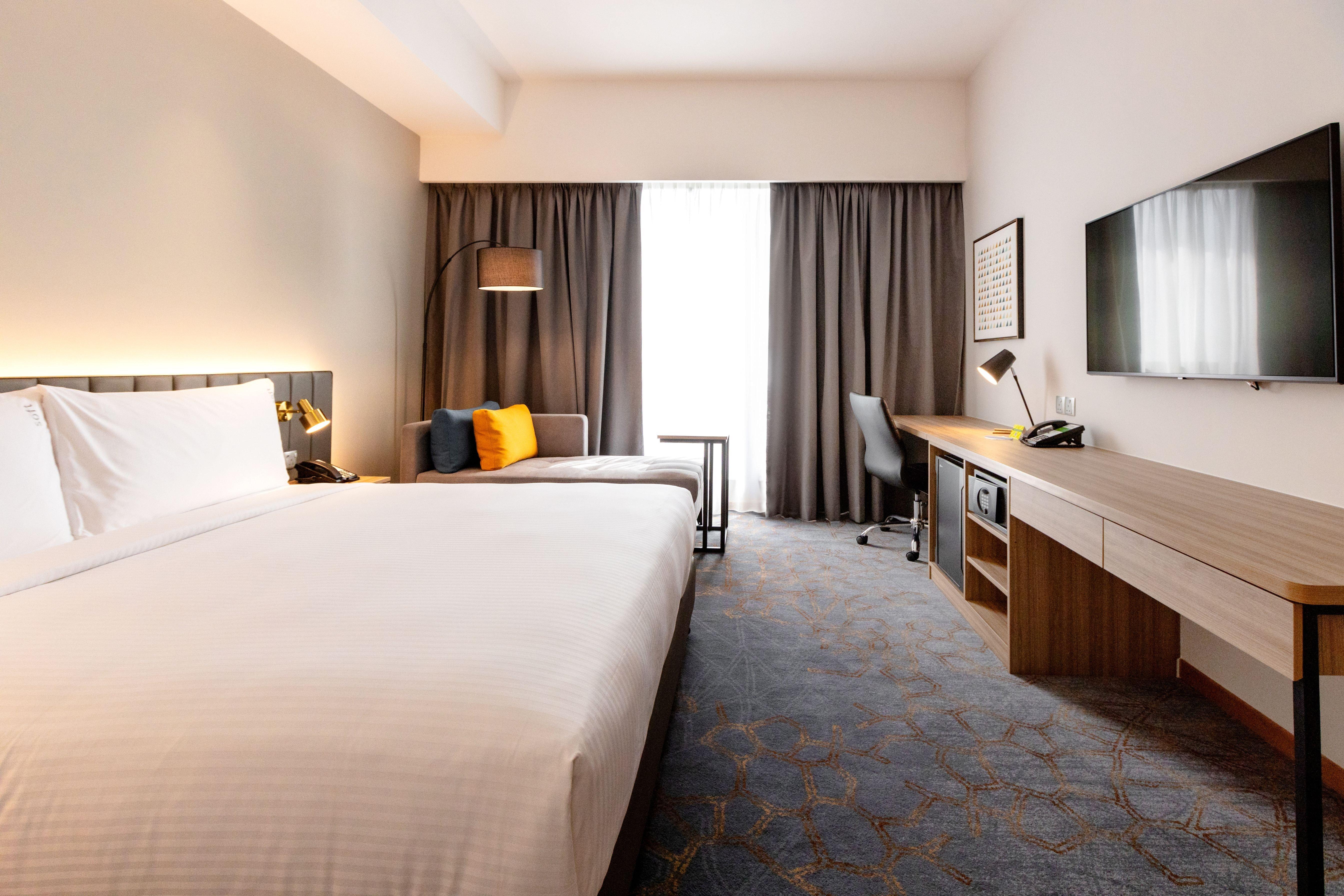 Double King Size Bed