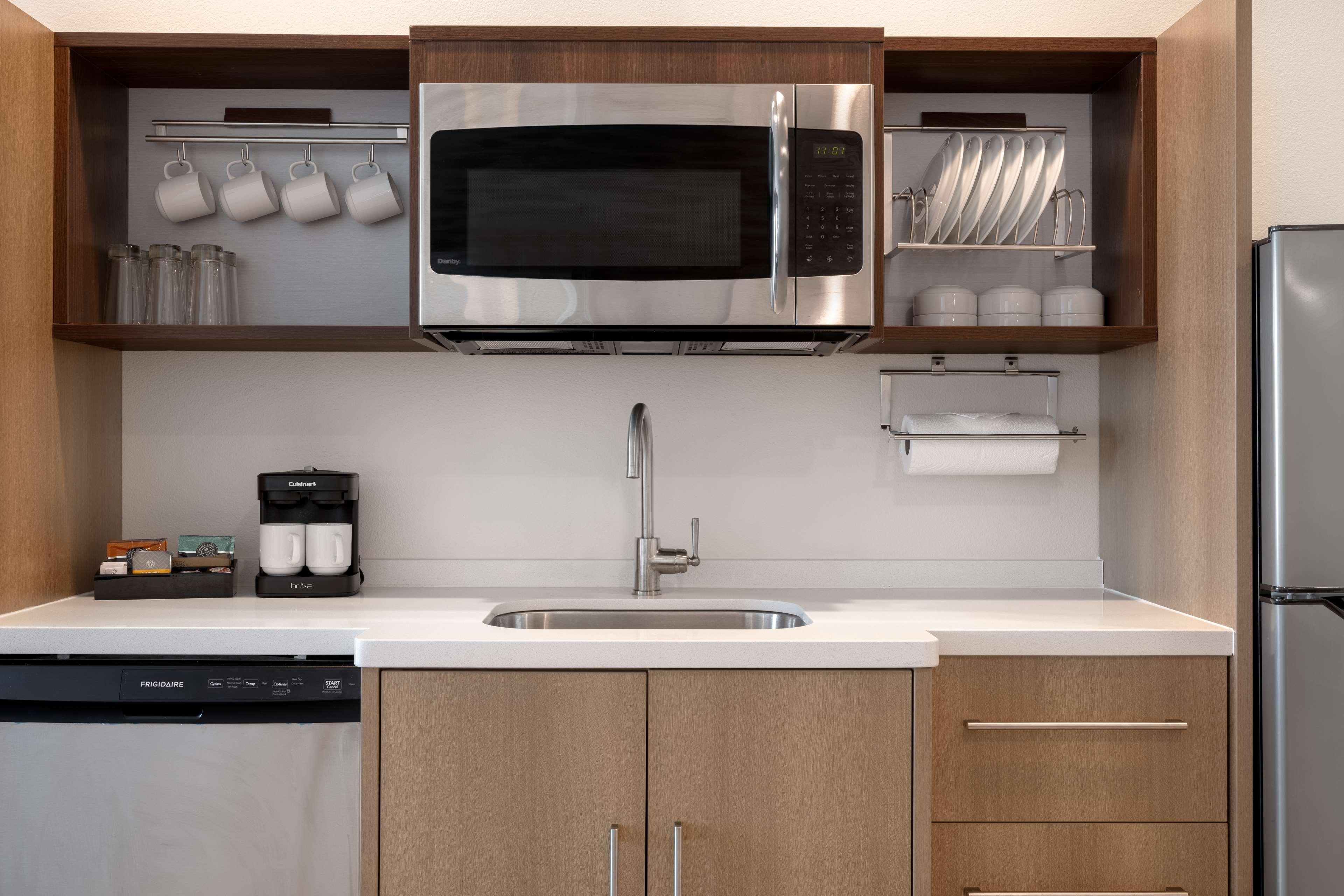 Suite King Bed One Bedroom 