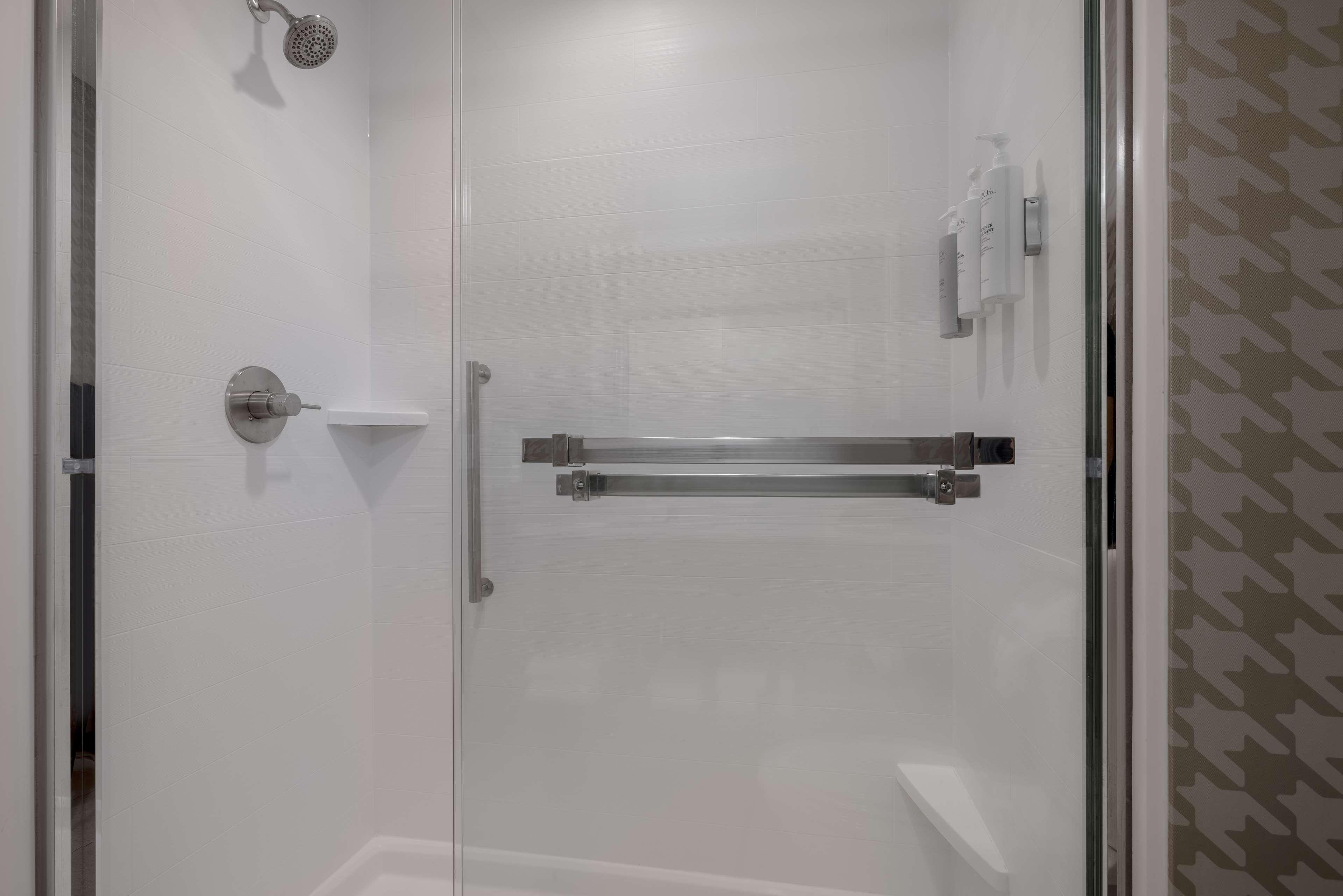 Studio Accessible-two Queen Beds