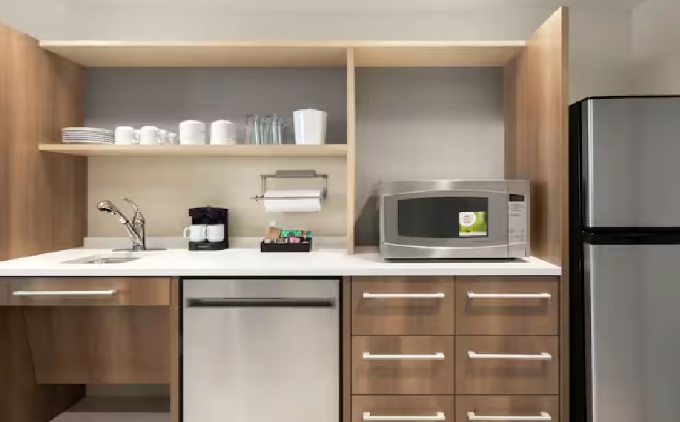 Studio King Size Bed