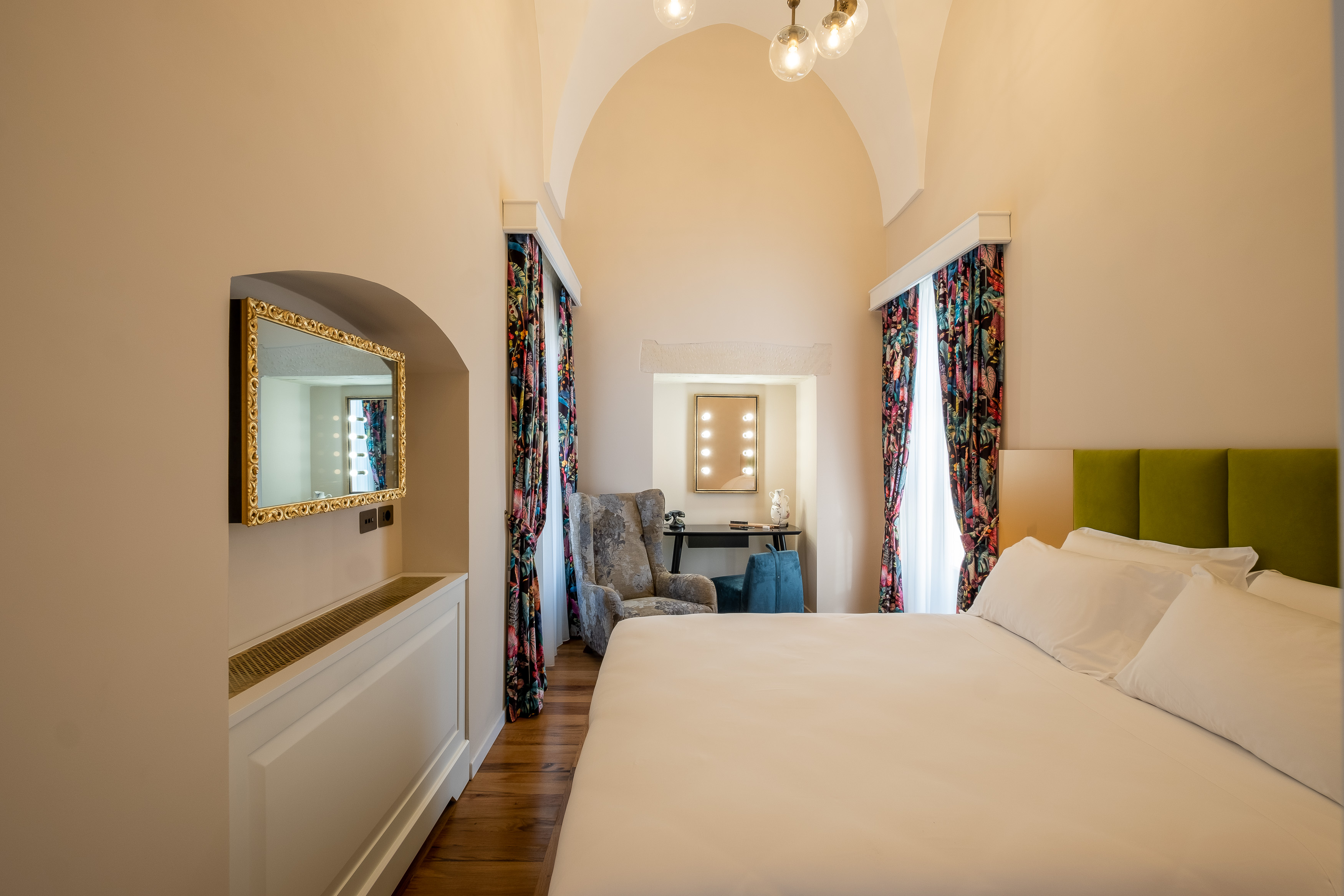 Double or Twin One Bed