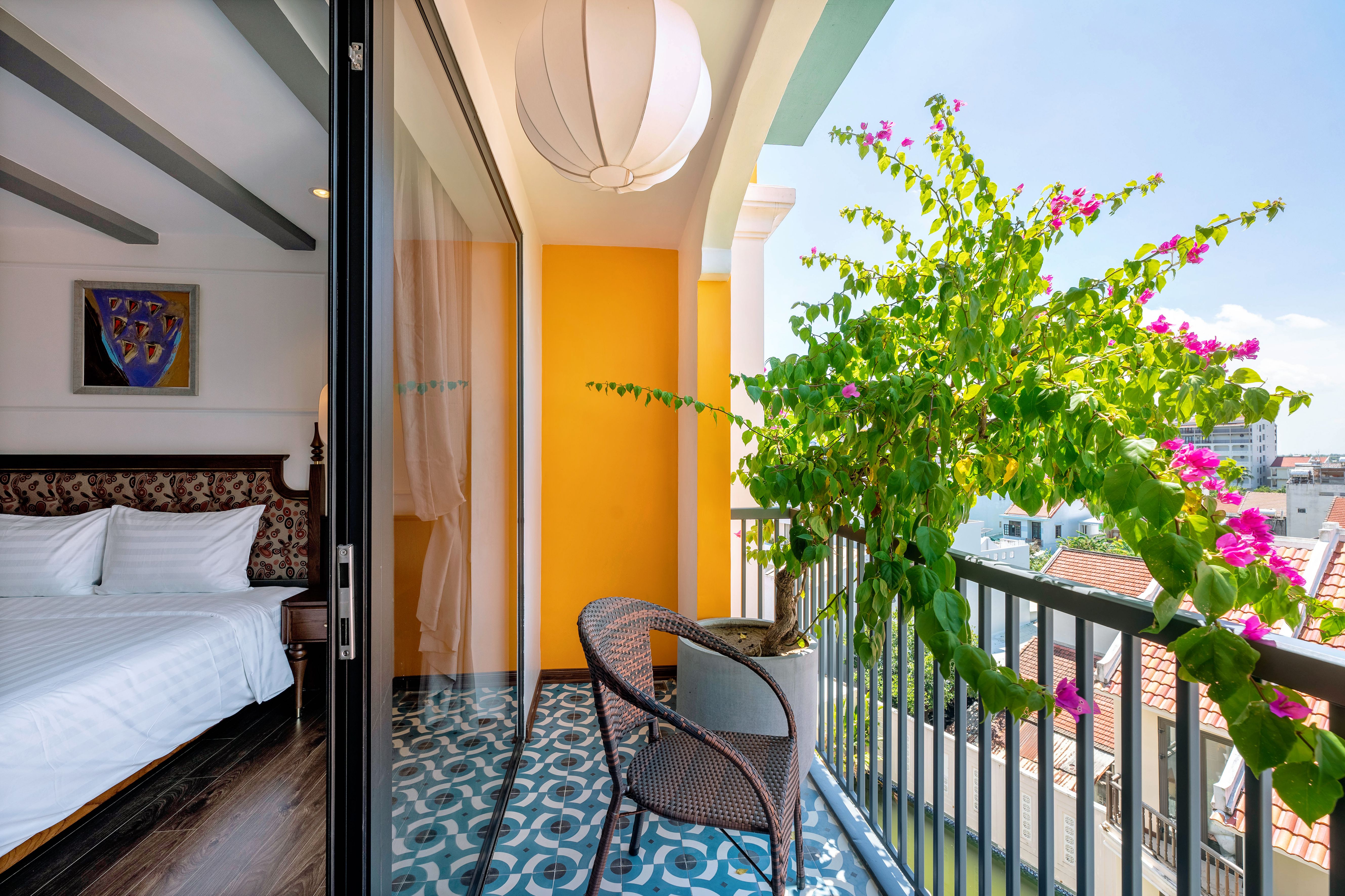 Family Room City View