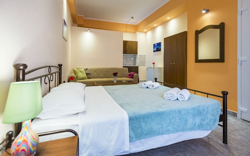 Studio Deluxe One Bed