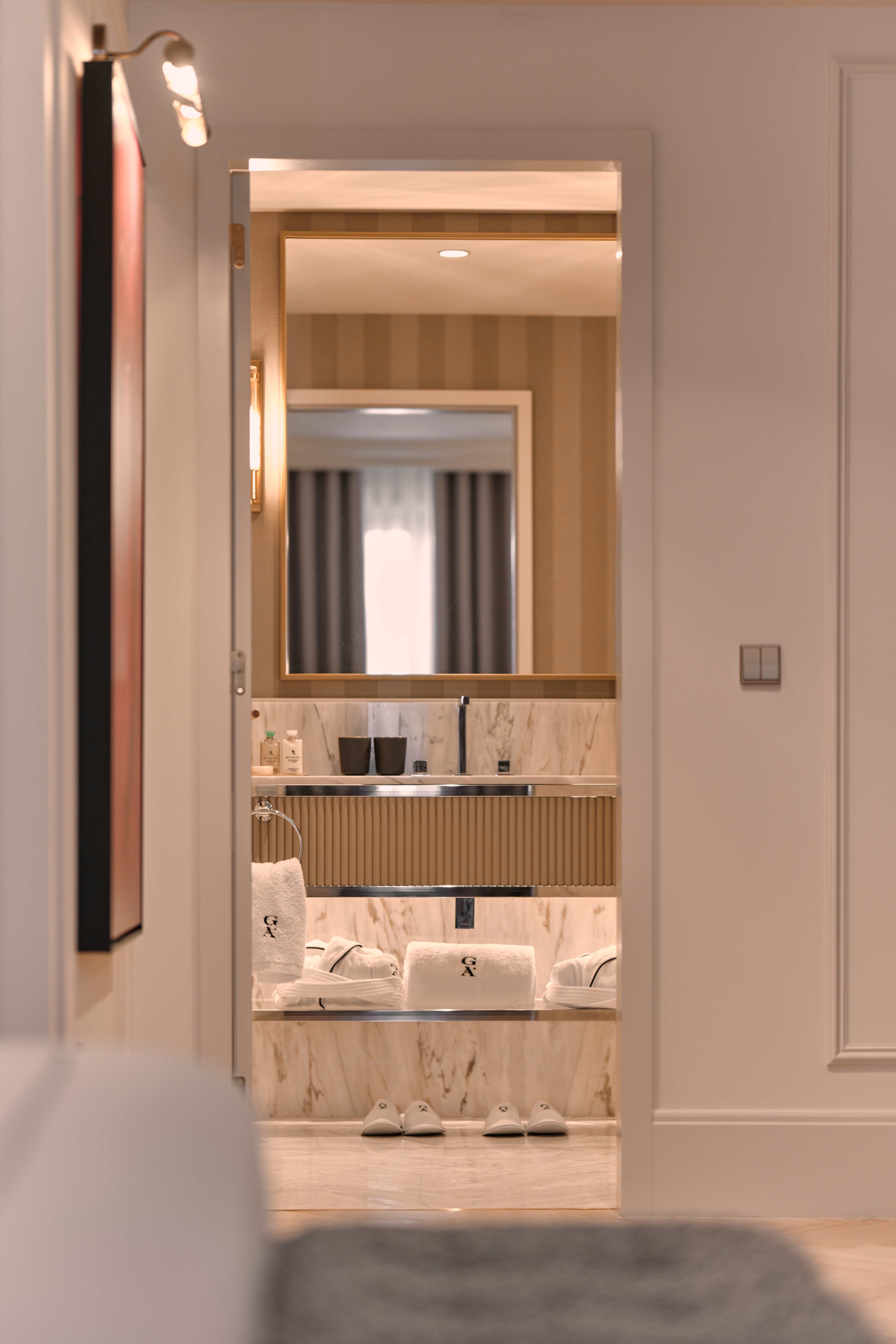 Double or Twin Deluxe