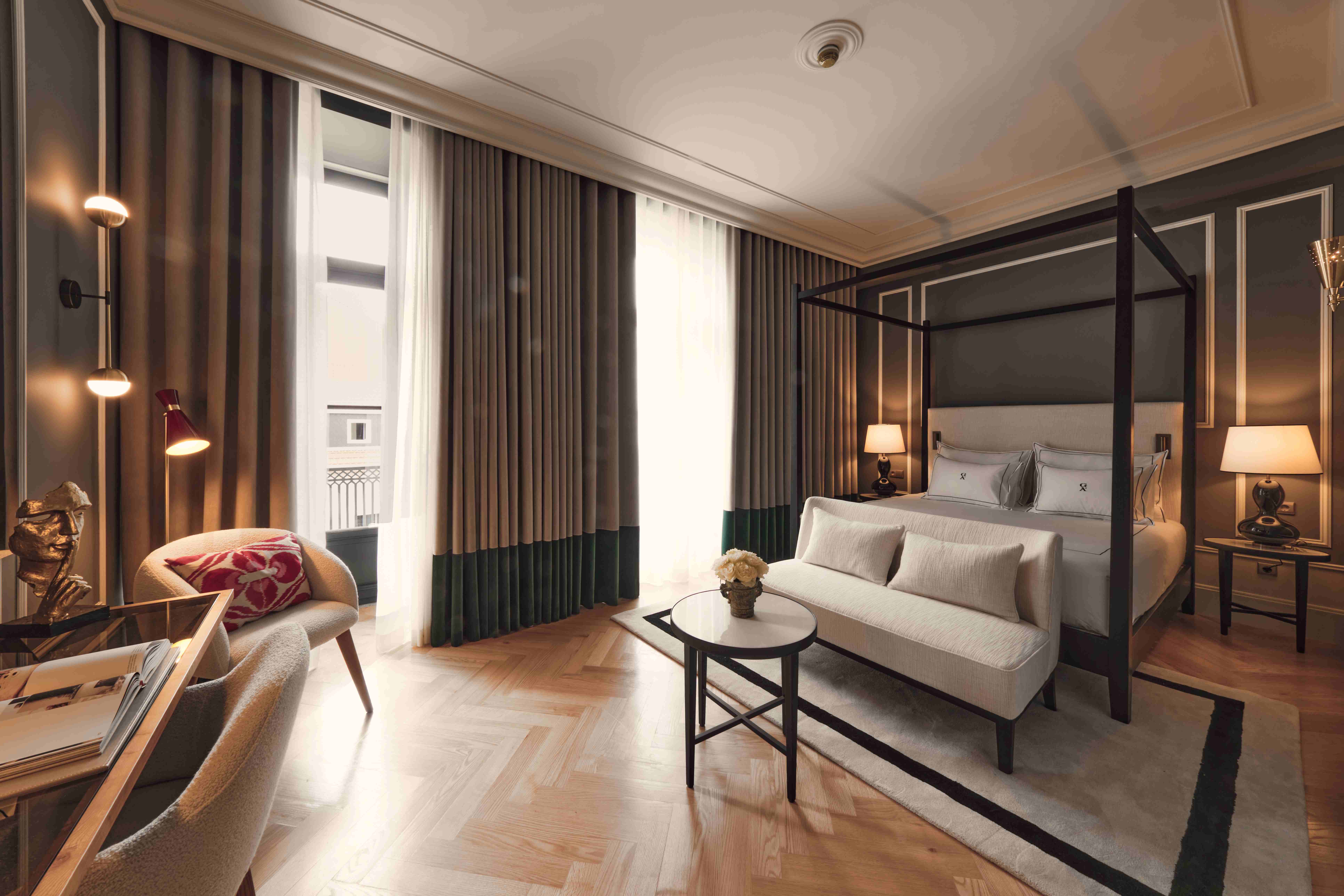 Double Queen Size Bed