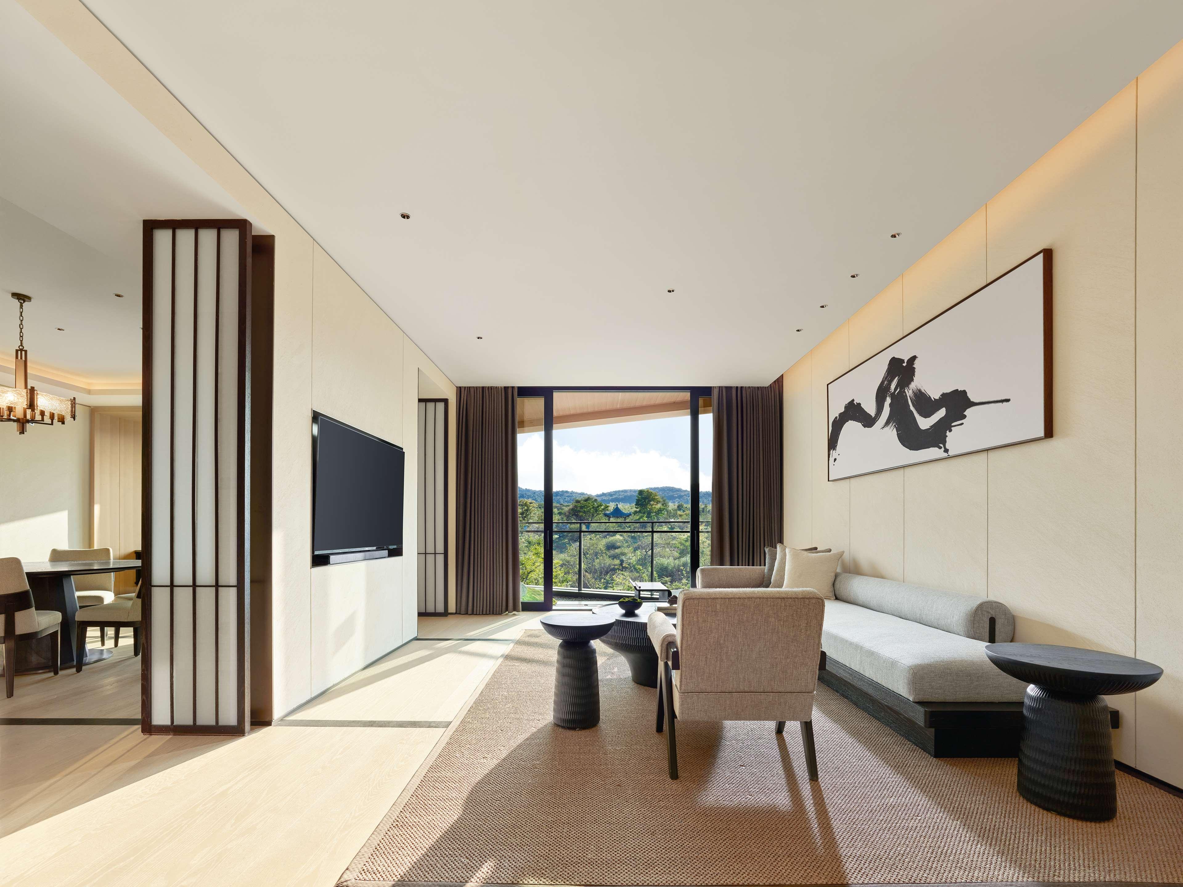 Suite Premium King Bed