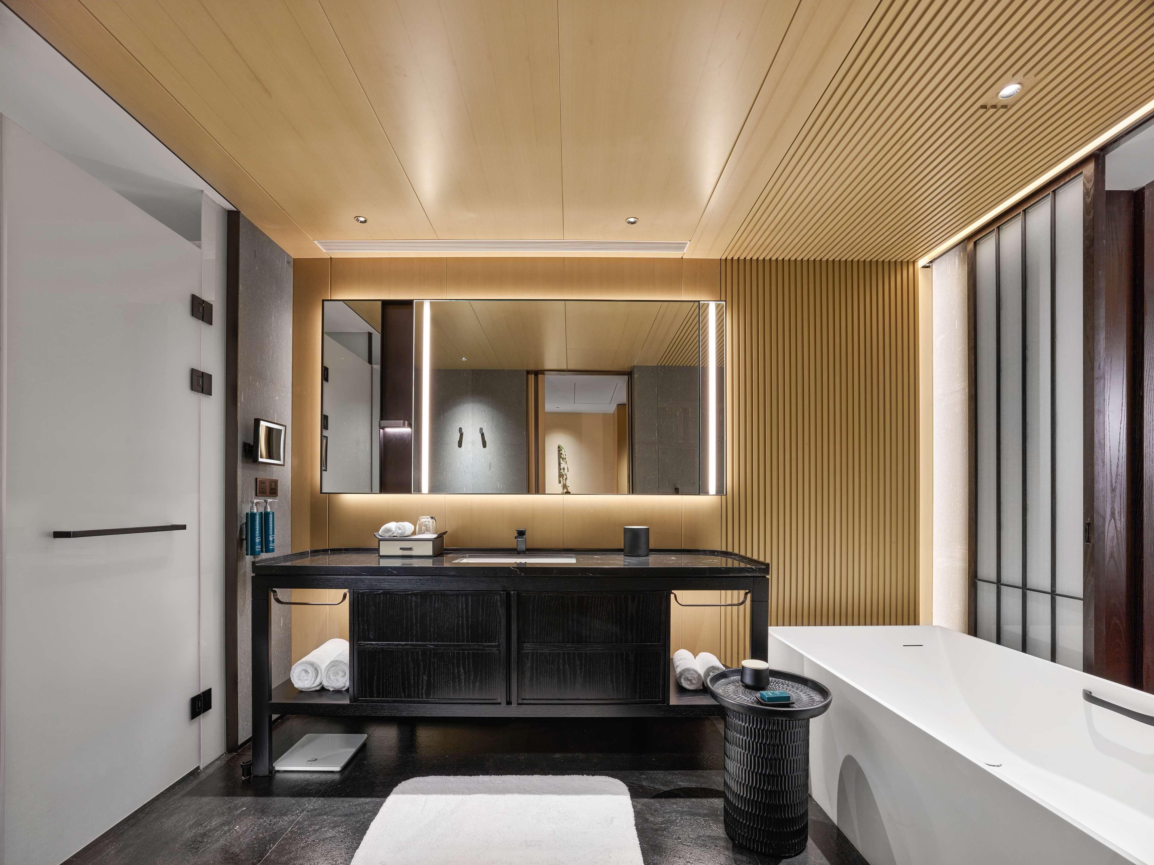 Double Premium King Bed