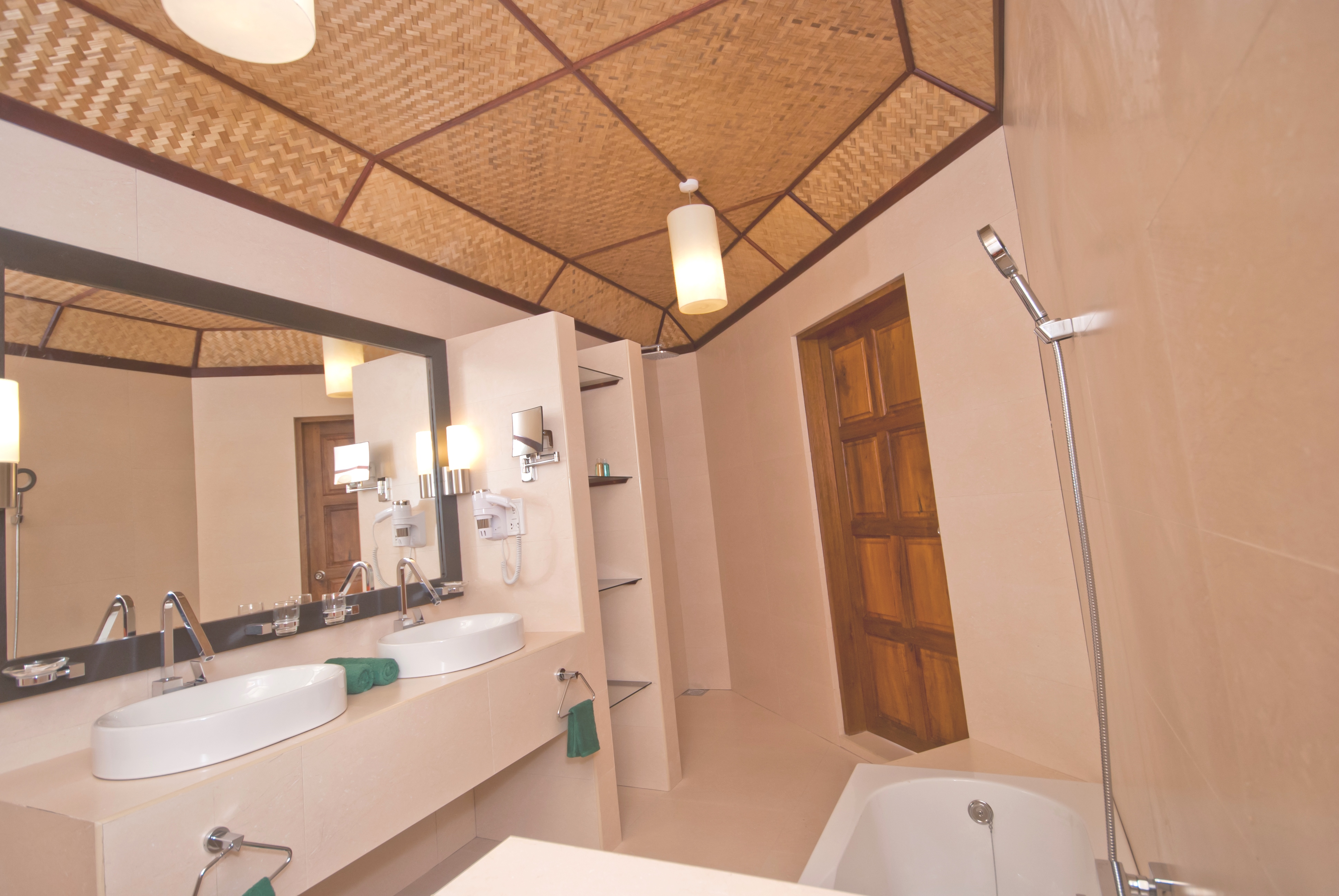 Double Deluxe Sea View