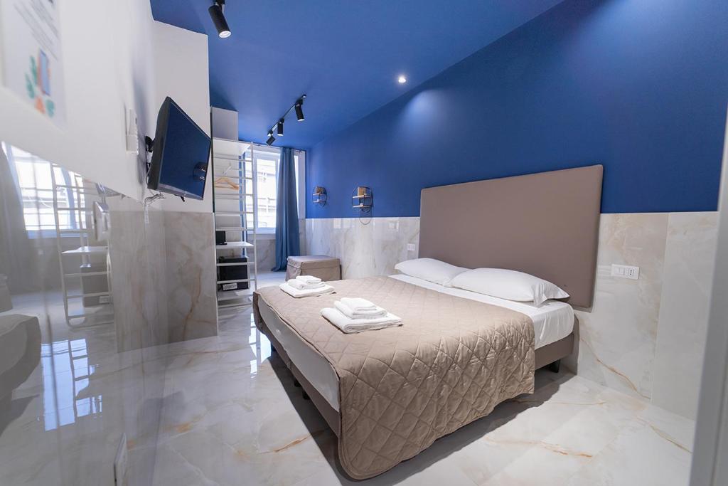 Double Deluxe King Bed