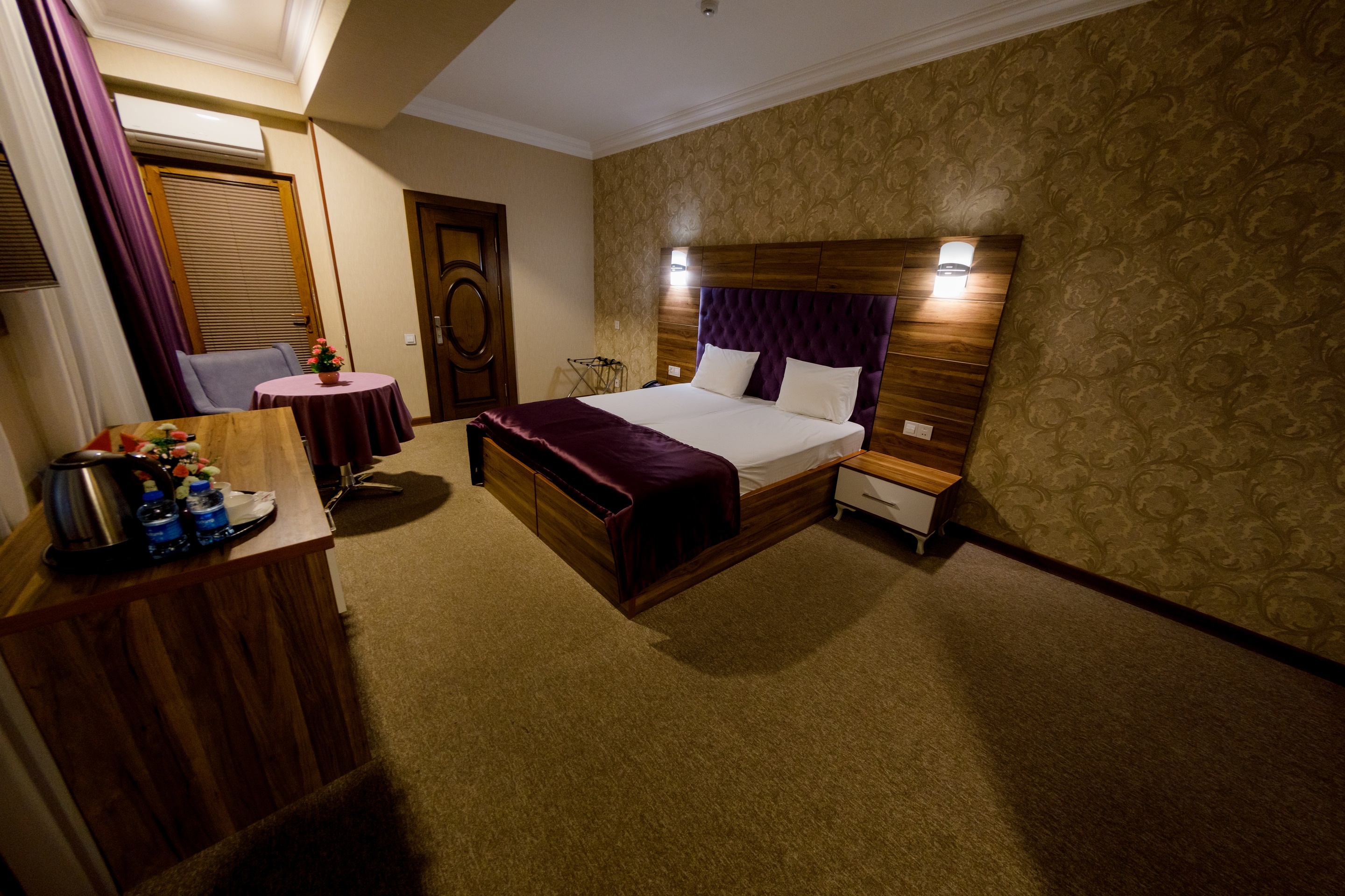 Double or Twin One Bed