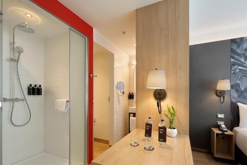 Family Room Standard