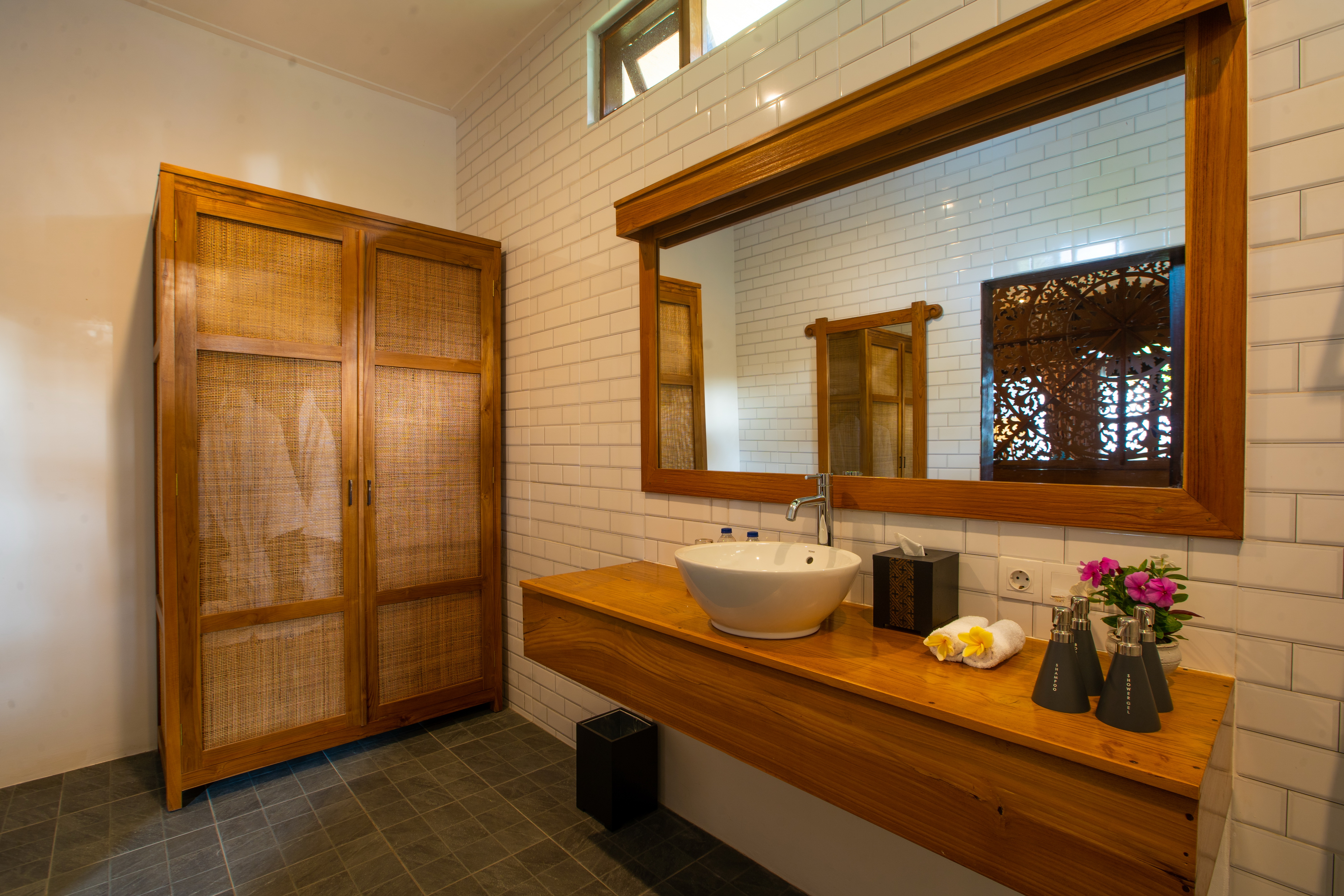 Double or Twin Deluxe