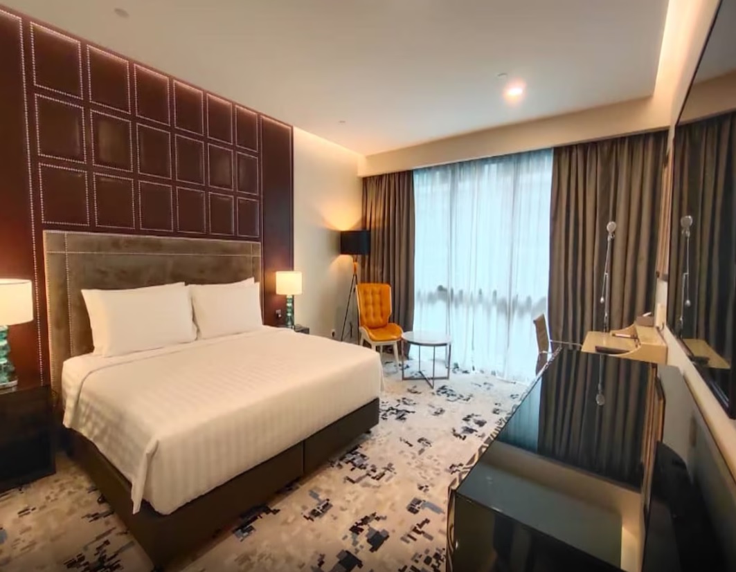 Double Superior King Bed