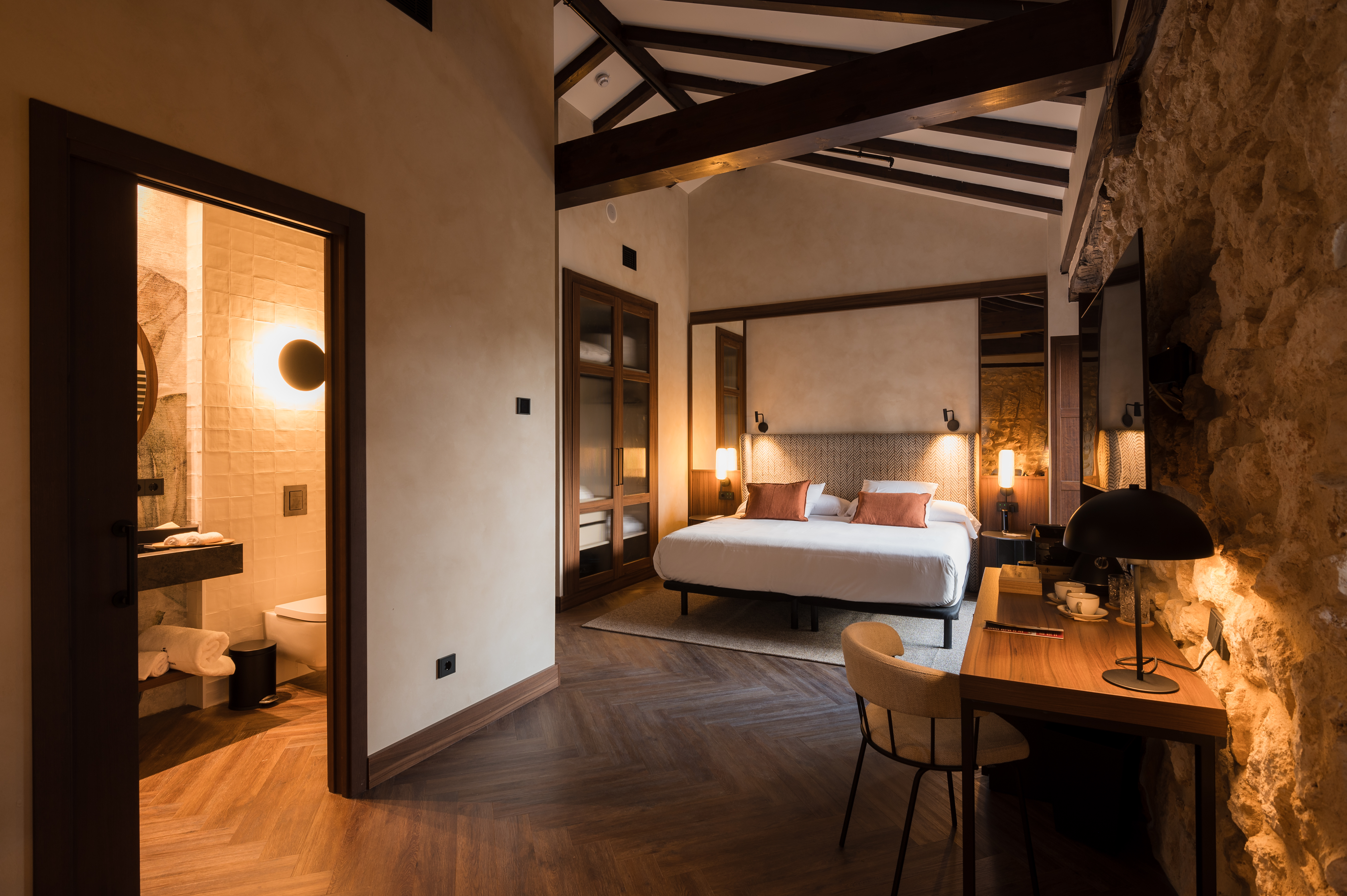 Double or Twin Superior