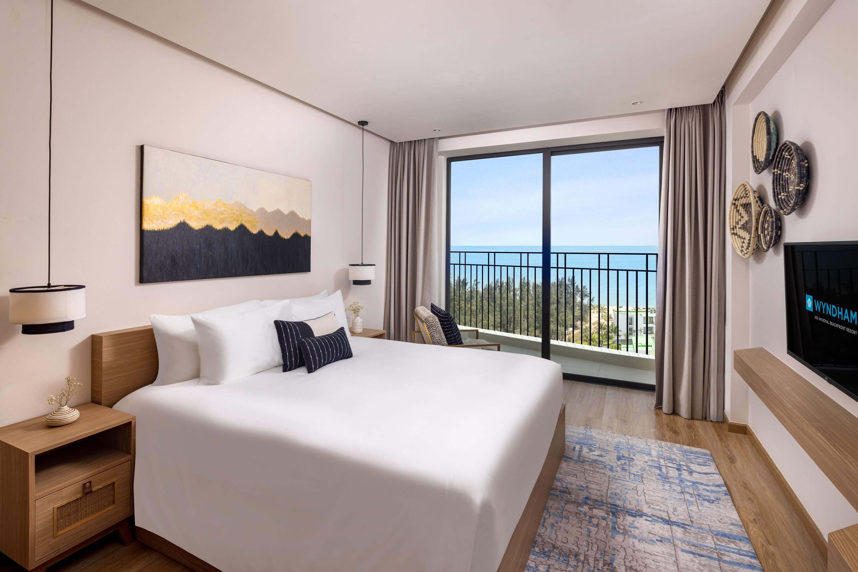 Studio Ocean View King Bed